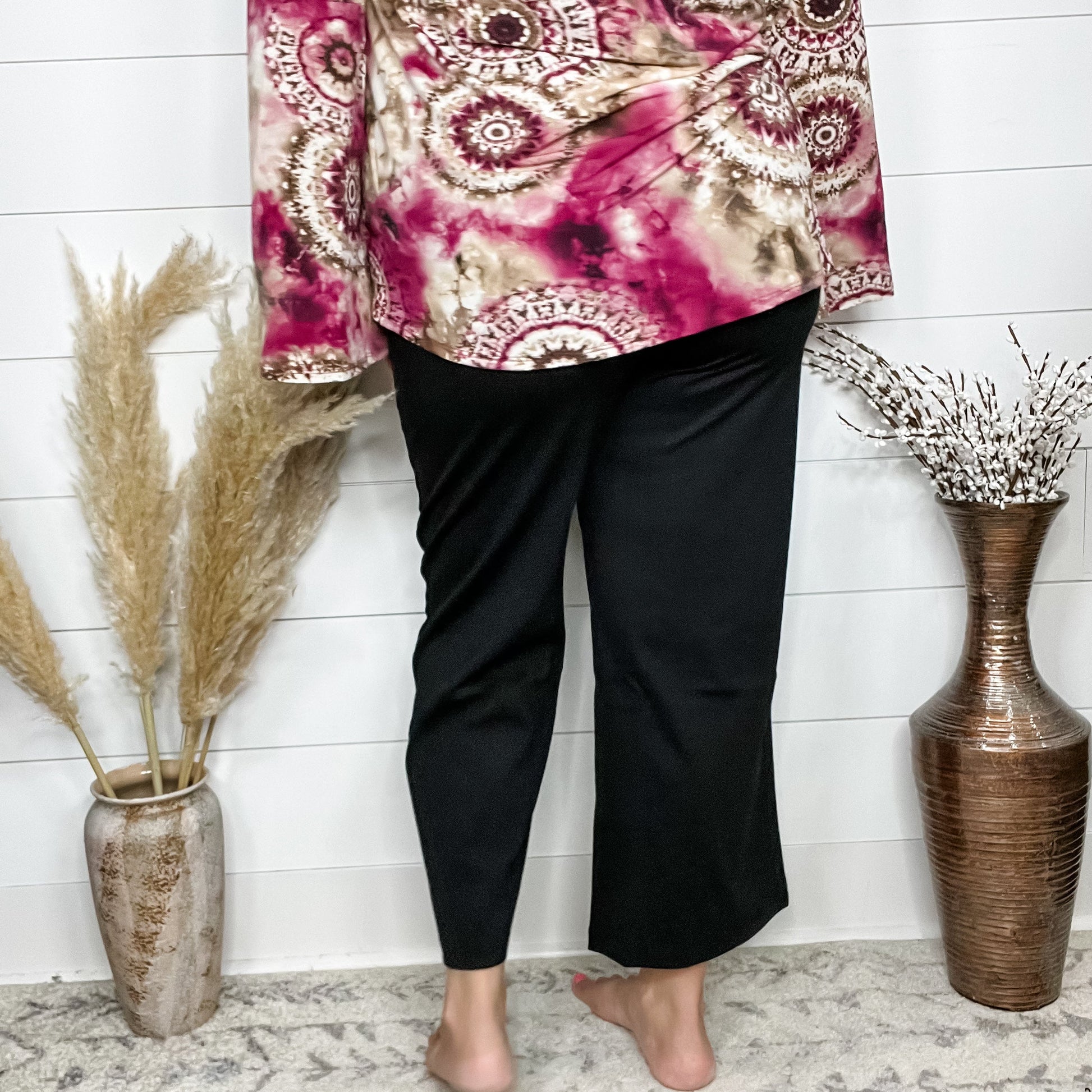 "Slight of Hand" Pull On Wide Leg Crop Trousers (Black)