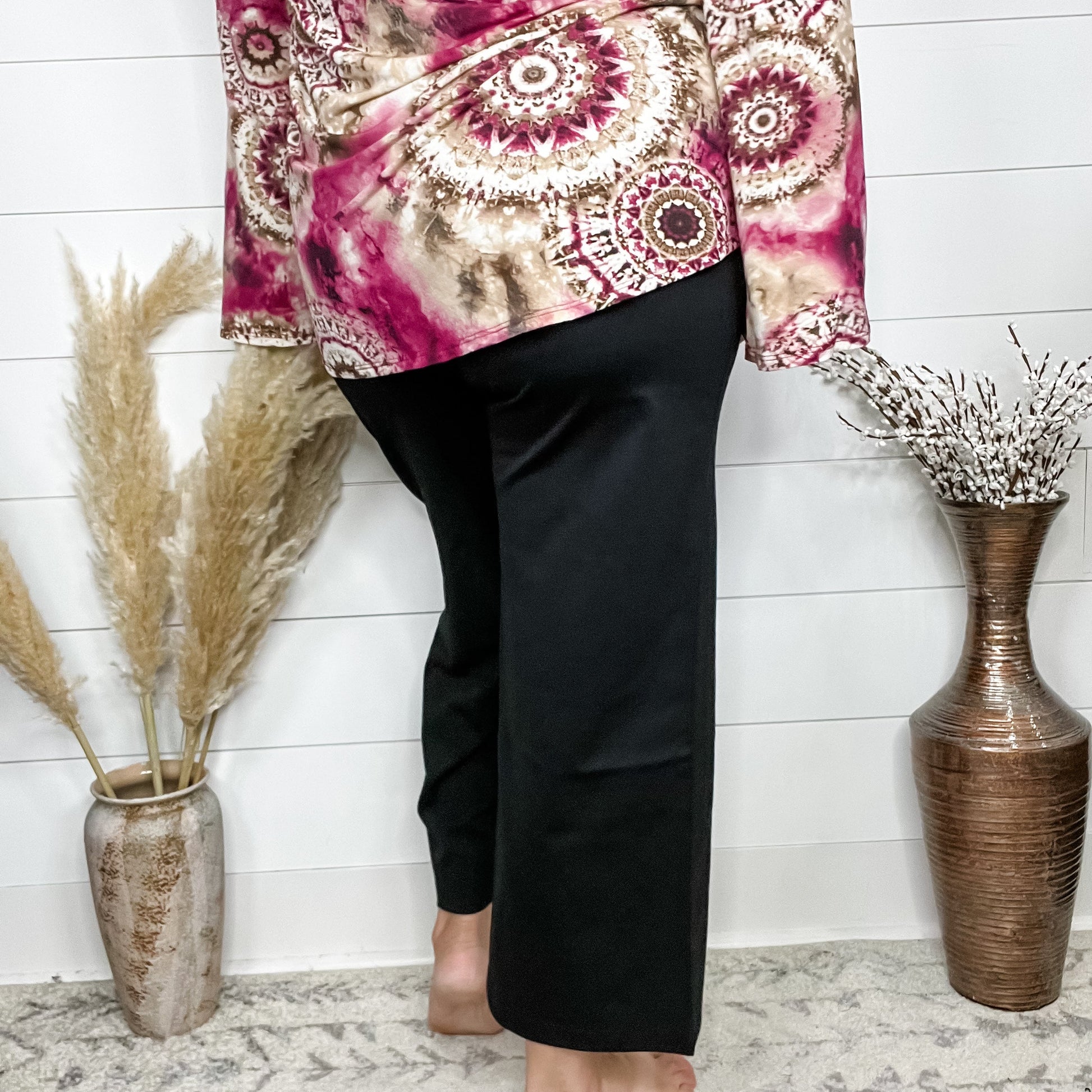 "Slight of Hand" Pull On Wide Leg Crop Trousers (Black)