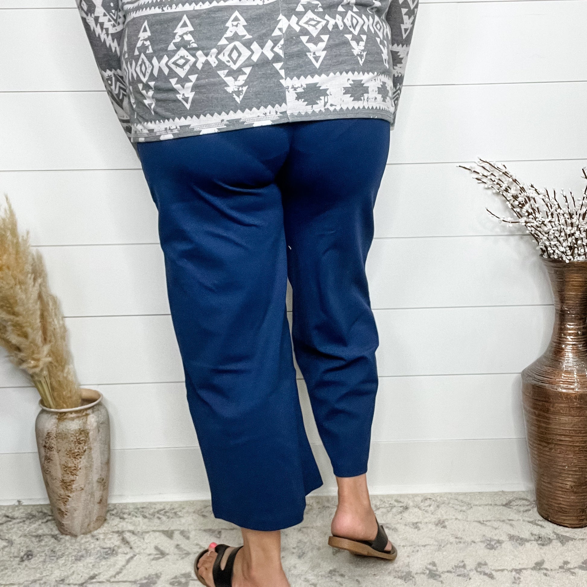 "Slight of Hand" Pull On Wide Leg Crop Trousers (Navy)
