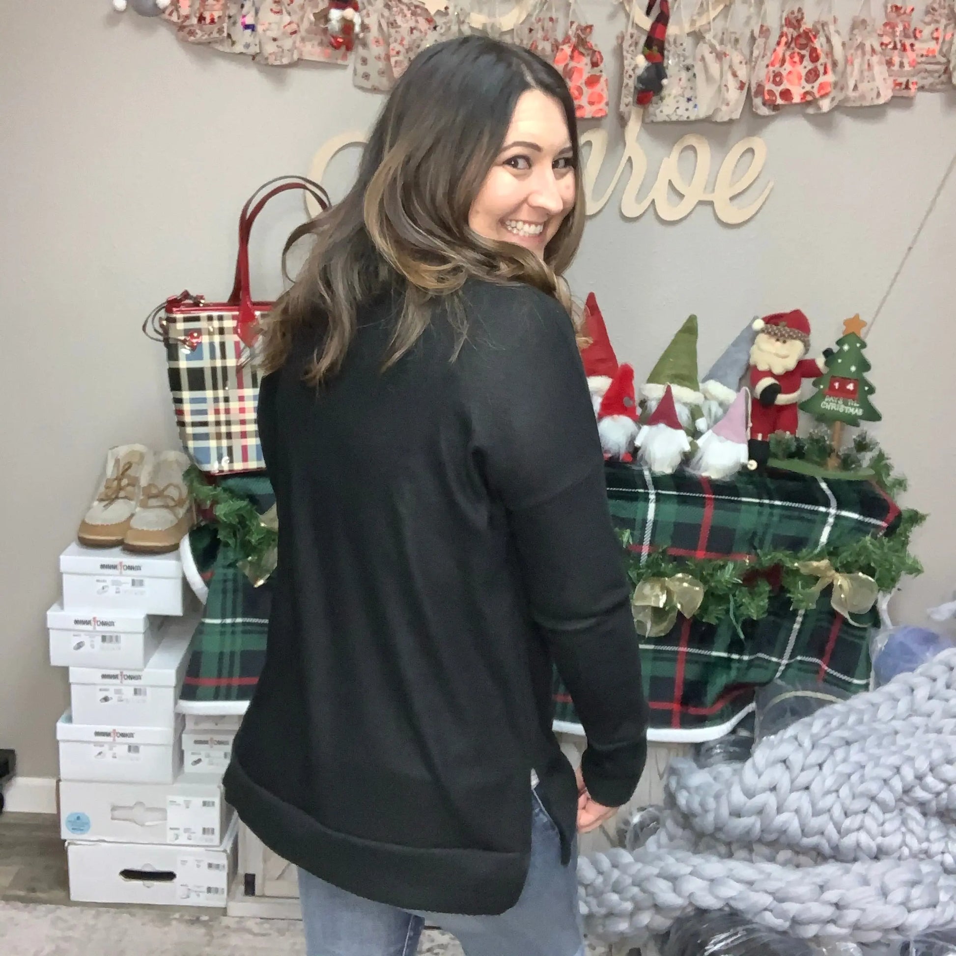 Solid Black Waffle Texture Cowl & Cuffs