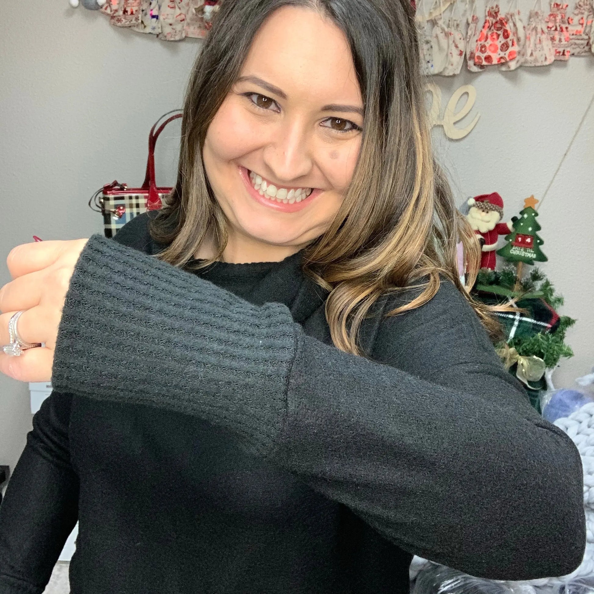 Solid Black Waffle Texture Cowl & Cuffs