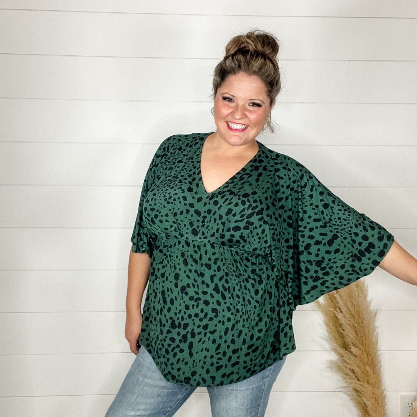 "Spruce" V Neck 3/4 Bell Sleeve