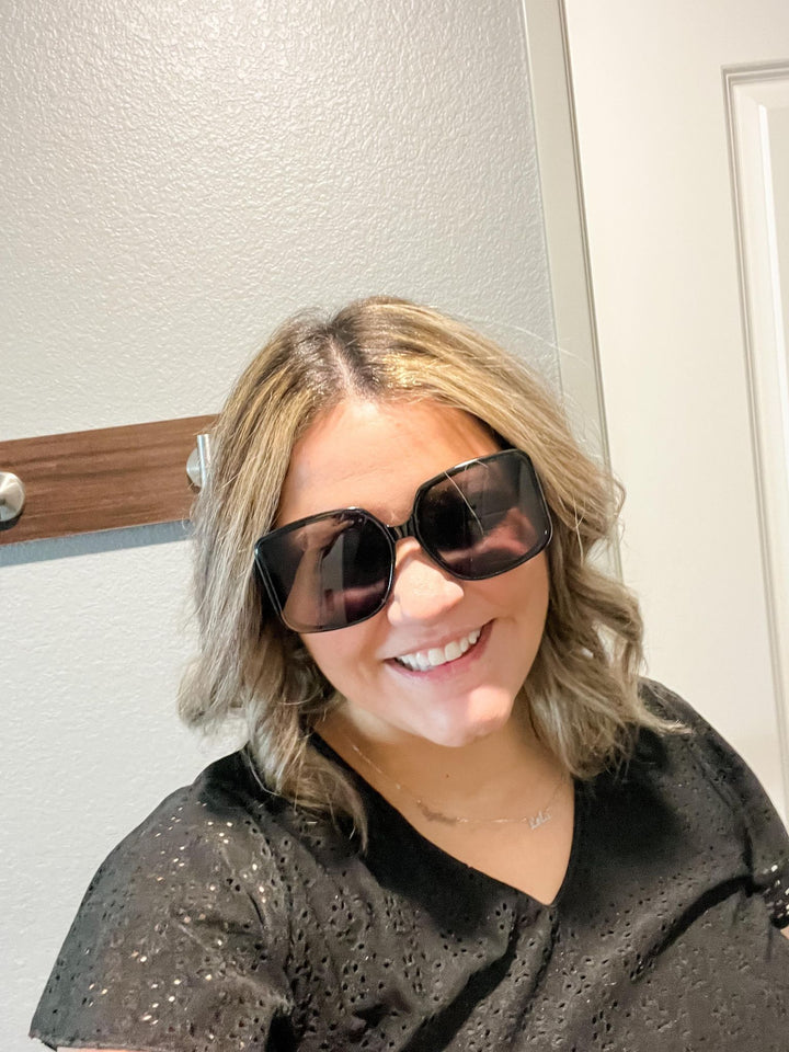 Square Frame Triangle Arm Sunglasses (Black)-Lola Monroe Boutique