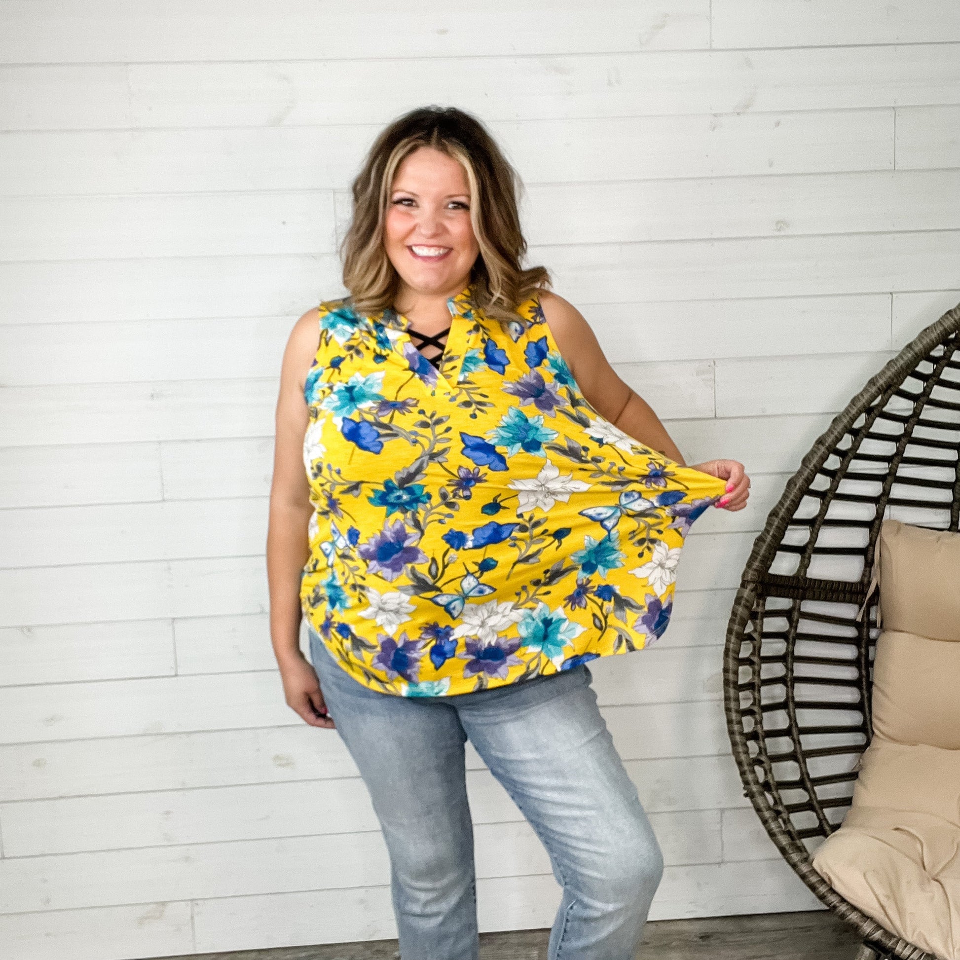 "Stay Stay Stay" Floral Sleeveless Split Neck