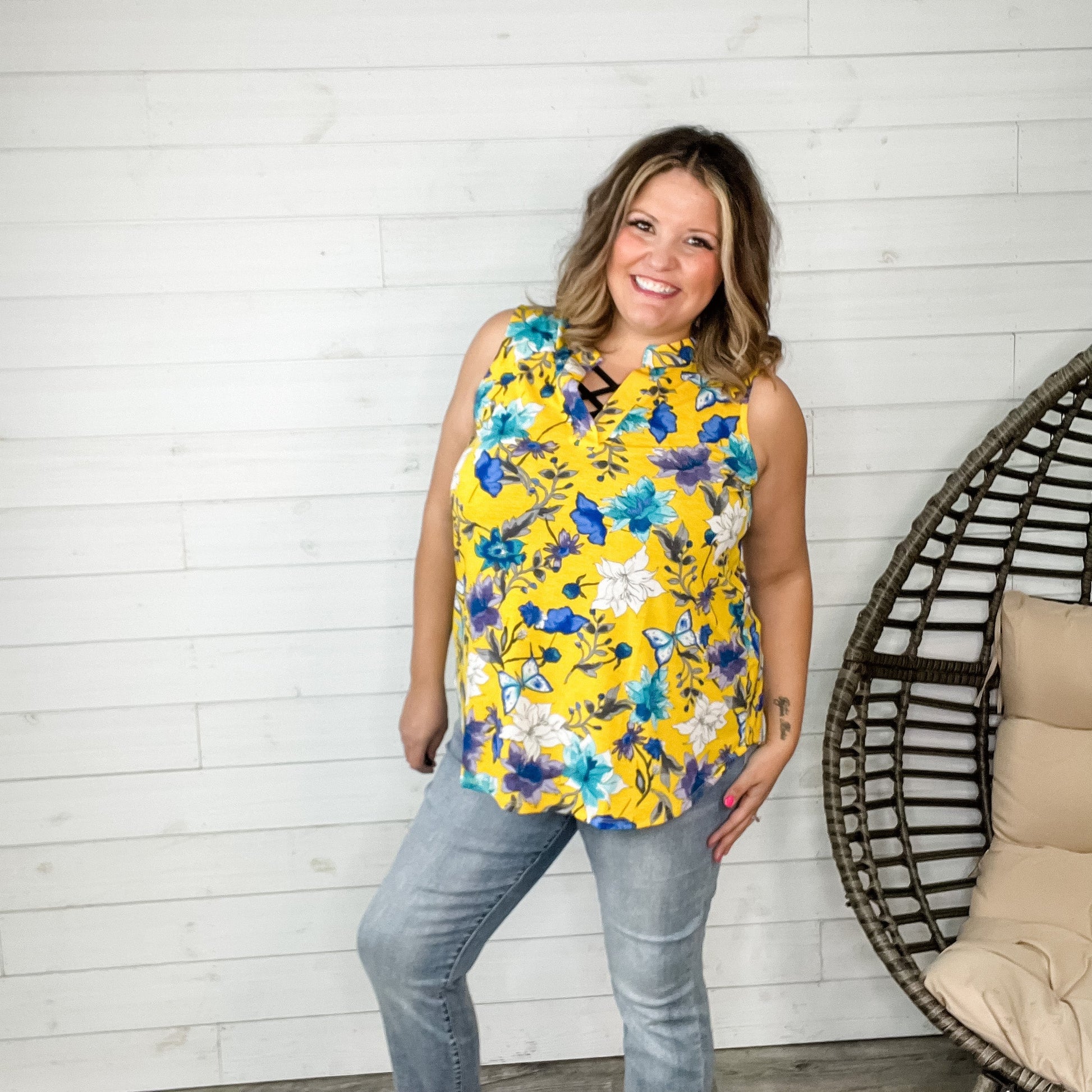 "Stay Stay Stay" Floral Sleeveless Split Neck