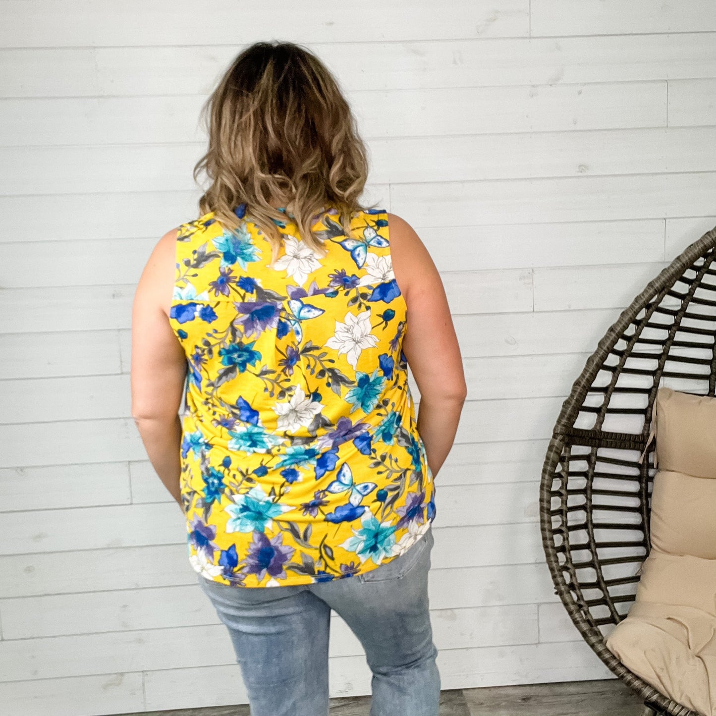 "Stay Stay Stay" Floral Sleeveless Split Neck