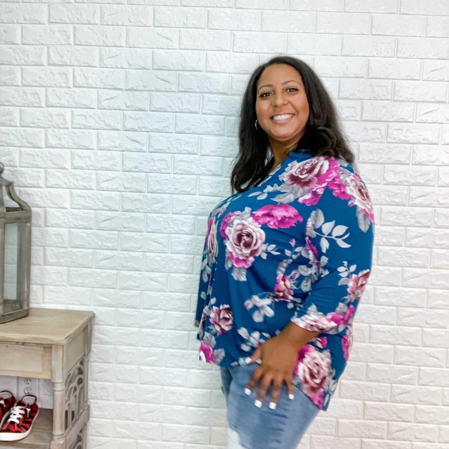 "Stella" Floral Lizzy 3/4 Sleeve Split Neck
