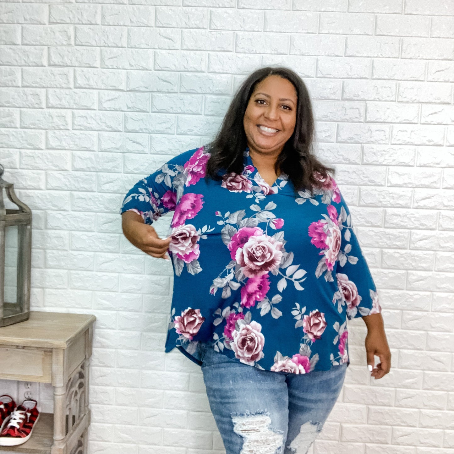 "Stella" Floral Lizzy 3/4 Sleeve Split Neck