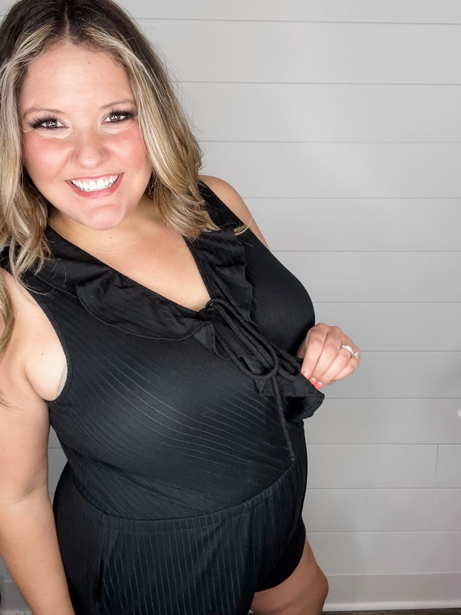 "Stream" Ruffle Wrap Front Romper (Black)