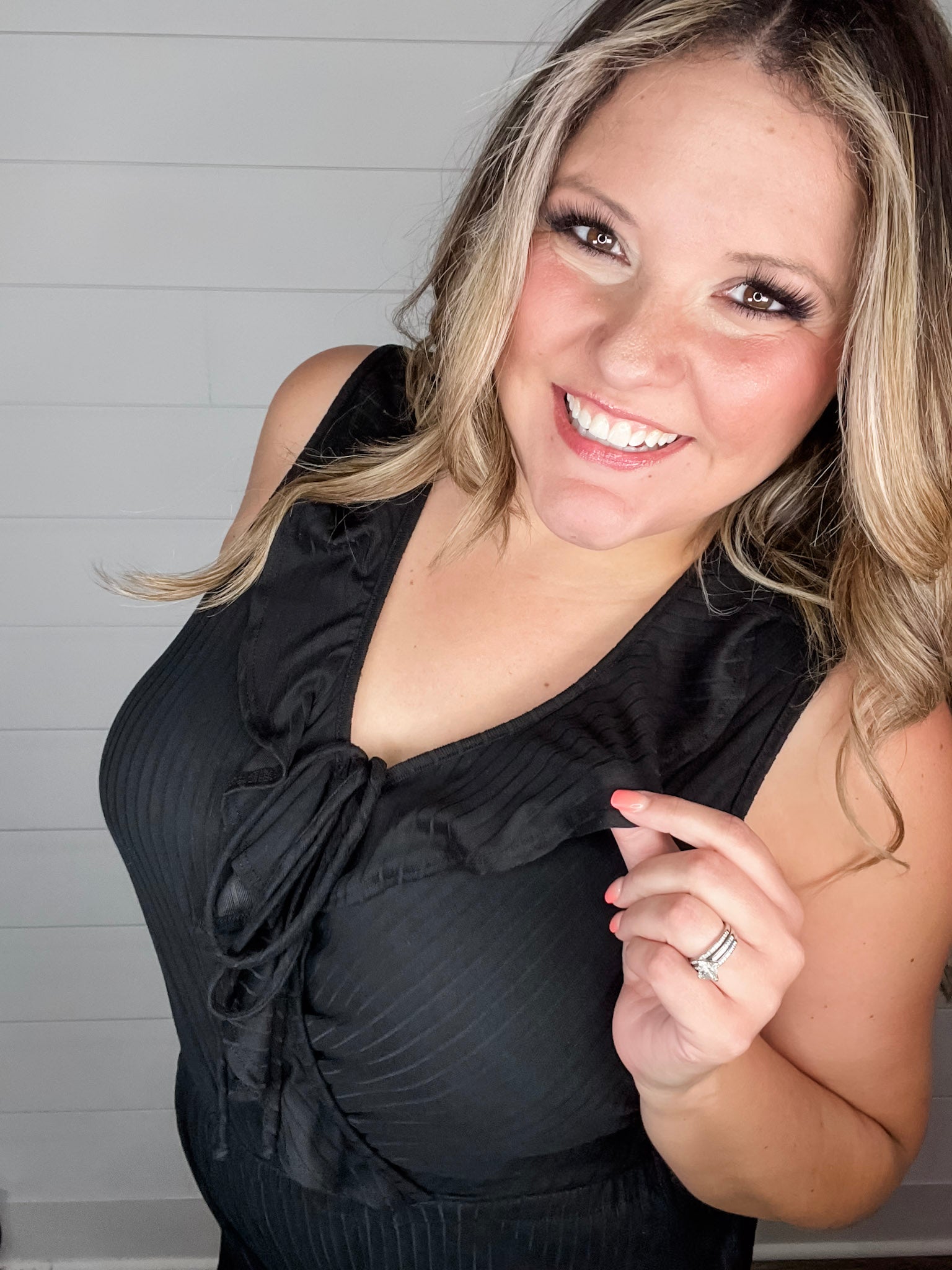 "Stream" Ruffle Wrap Front Romper (Black)