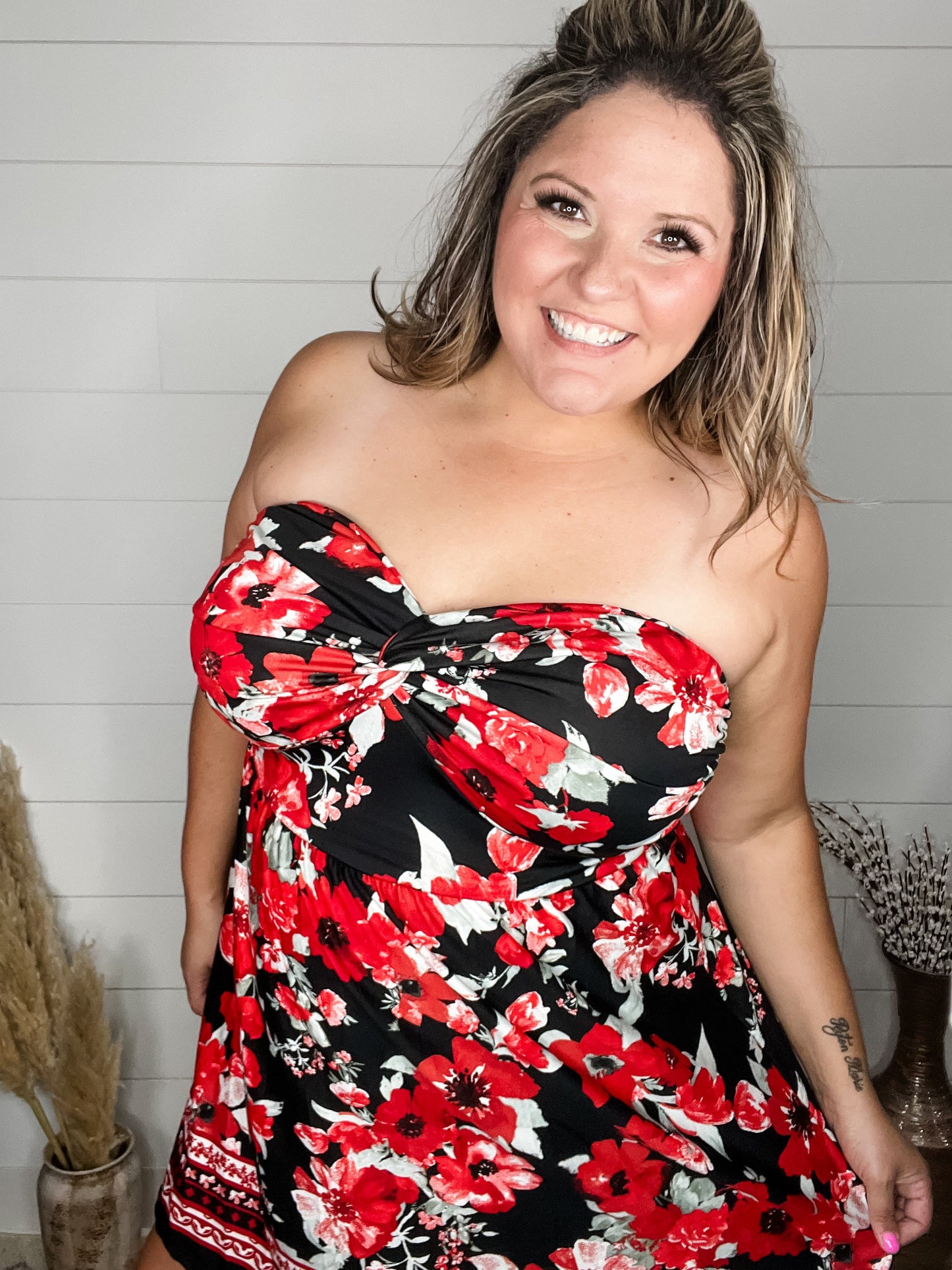 "Stunner" Floral Strapless Dress