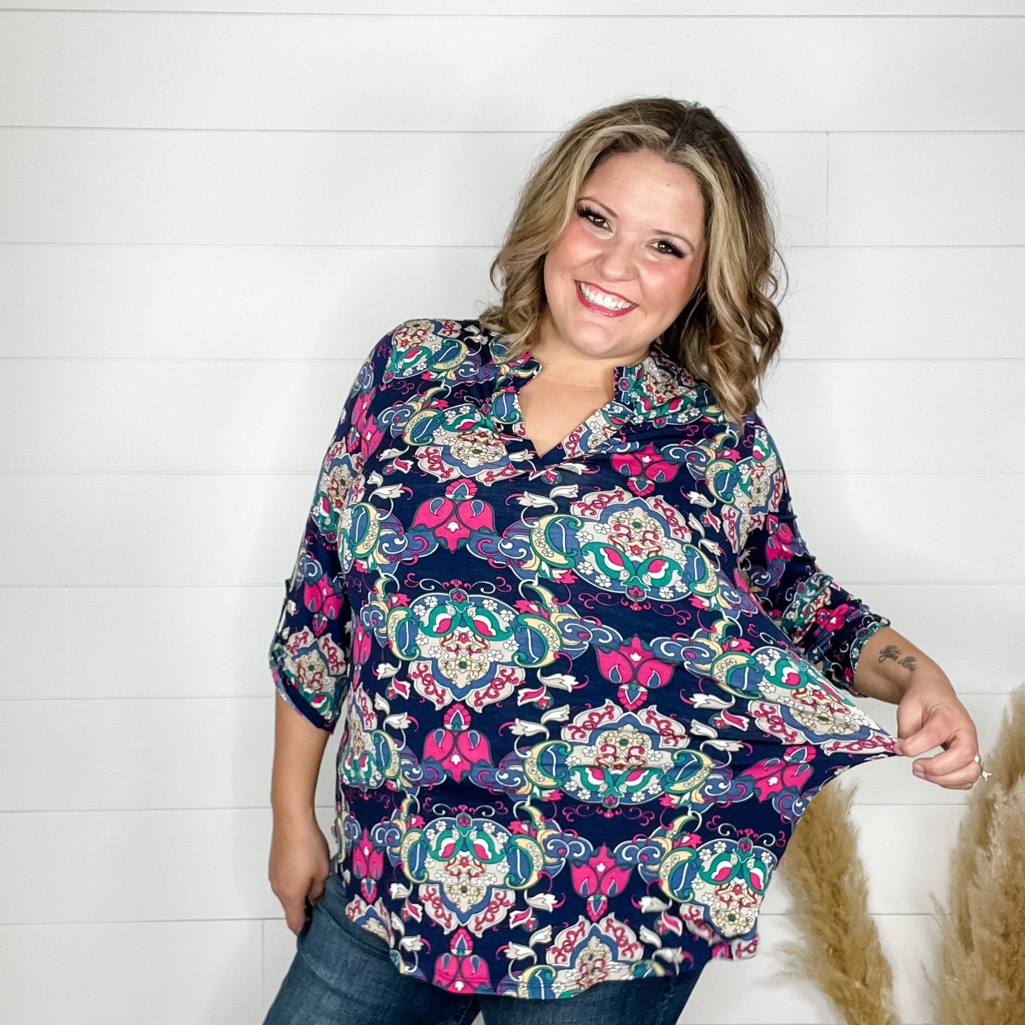 "Sutter" Paisley Lizzy 3/4 Sleeve Split Neck
