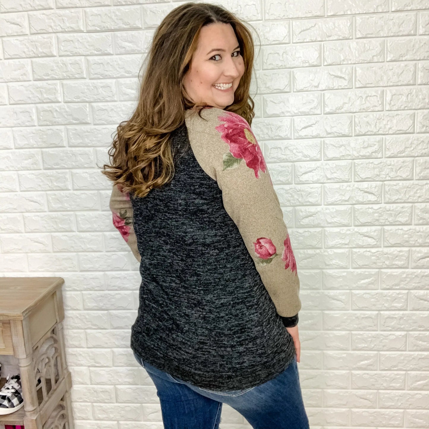 "Sweet Magnolia " Long Floral Sleeve Solid Body Top