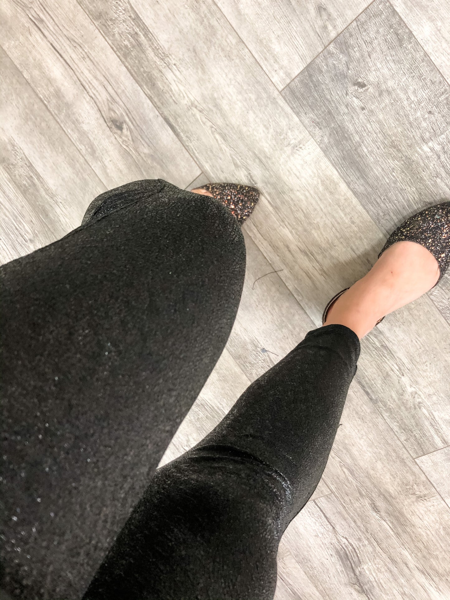 Textured Sparkle Hi Waisted Leggings (Black or Silver)