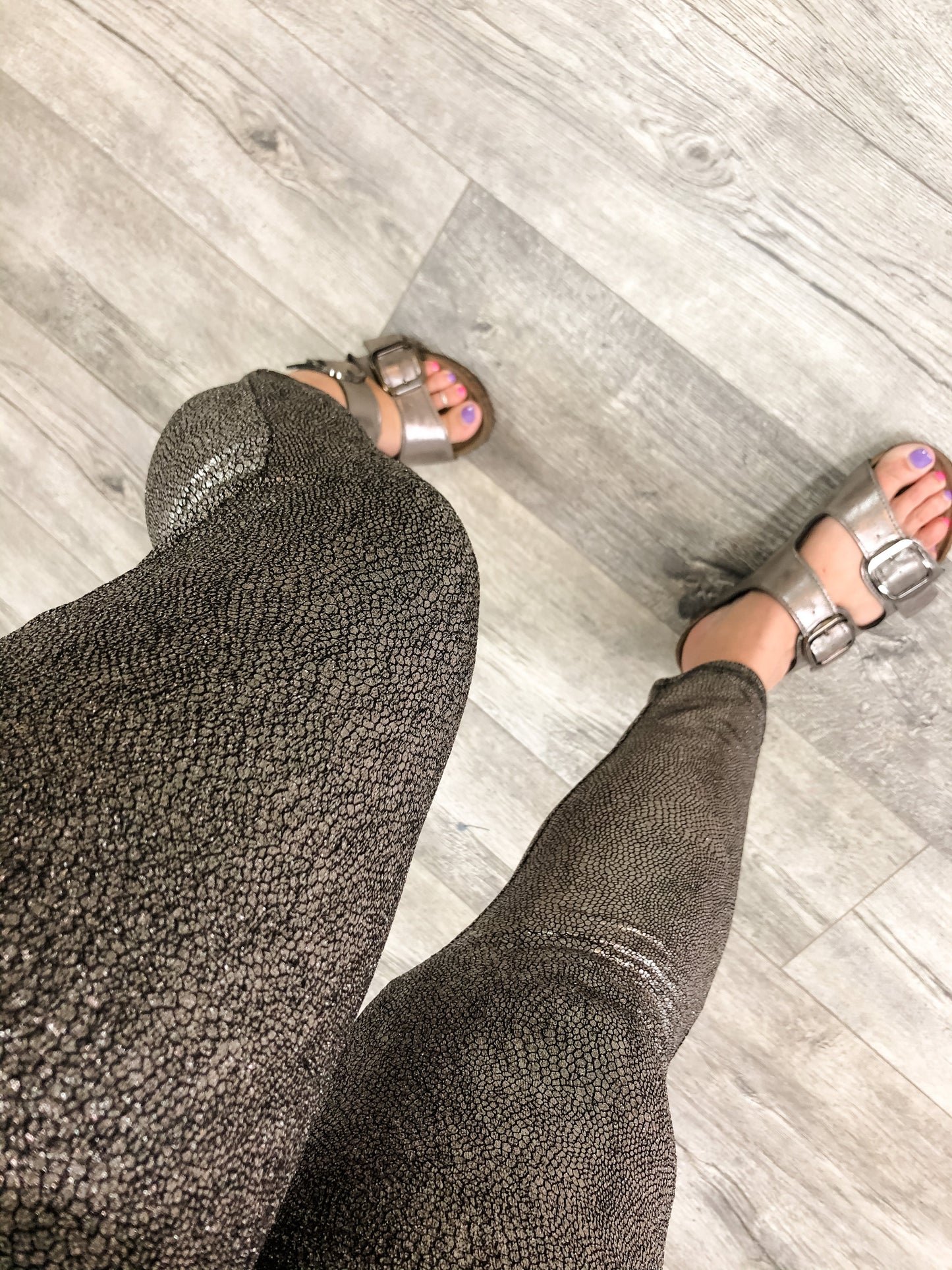 Textured Sparkle Hi Waisted Leggings (Black or Silver)