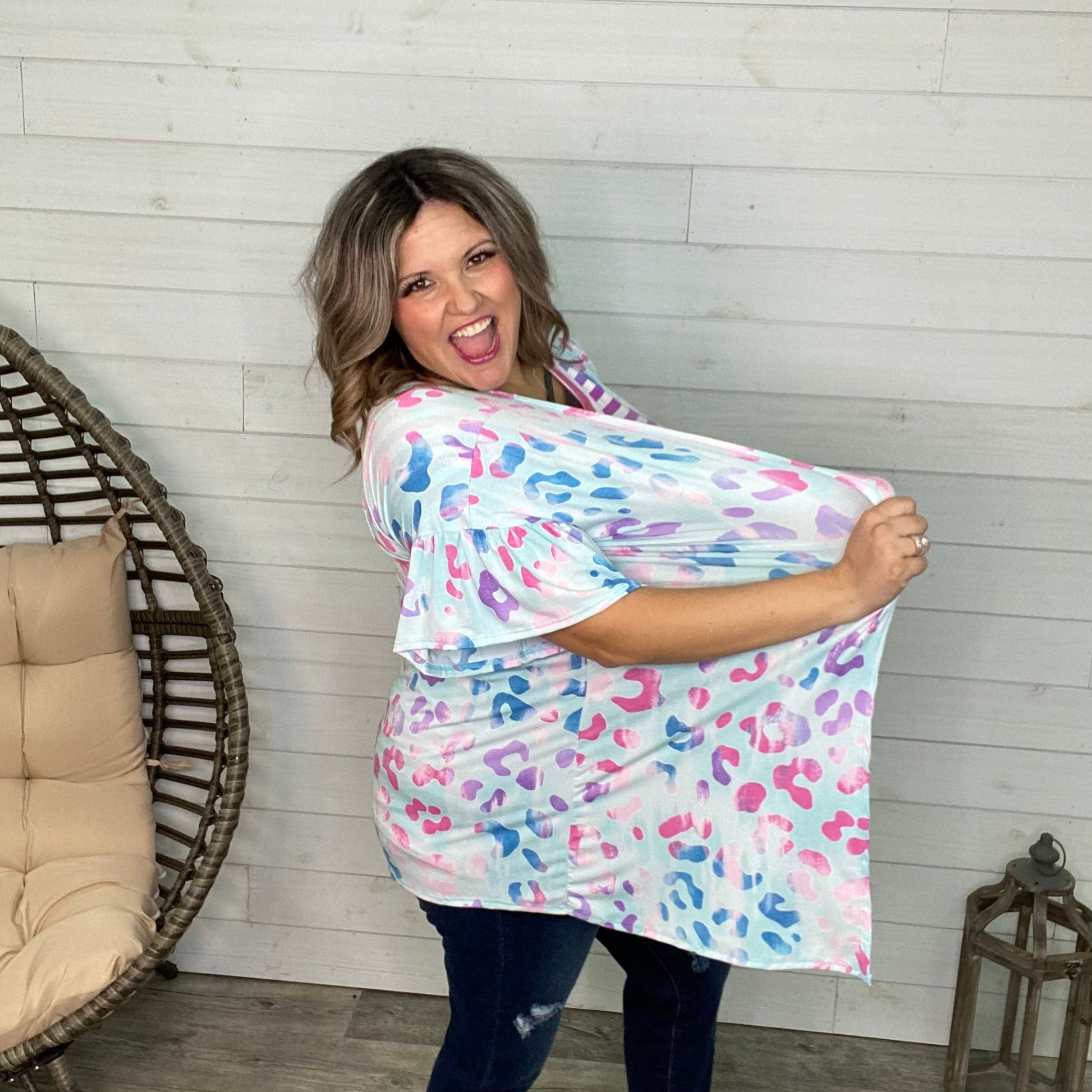 "That's The One" Short Ruffle Sleeve Animal Print Kimono