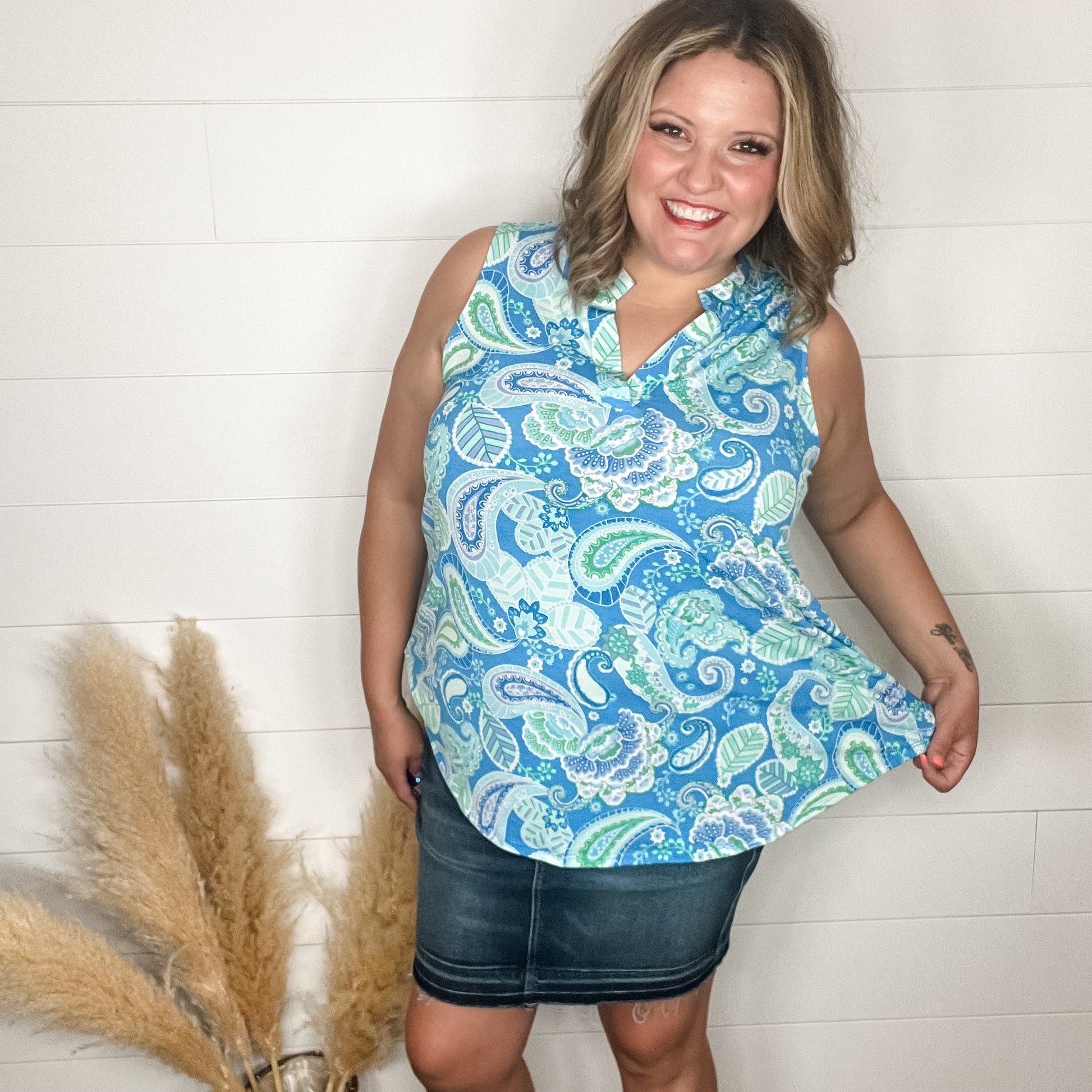 "Tidepool" Sleeveless Lizzy