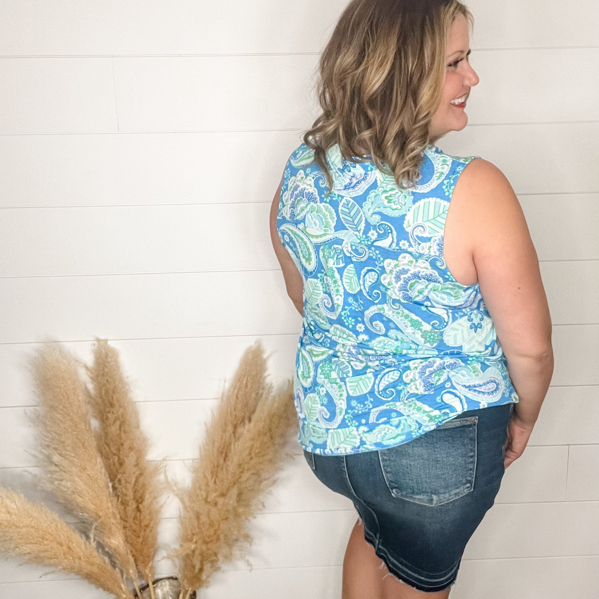 "Tidepool" Sleeveless Lizzy