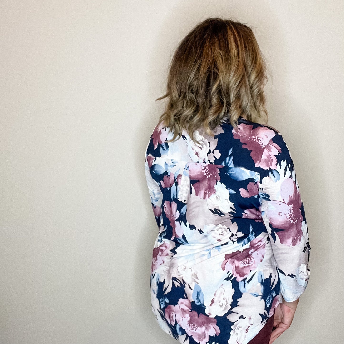 "Timeframe" Floral Lizzy 3/4 Sleeve Split Neck