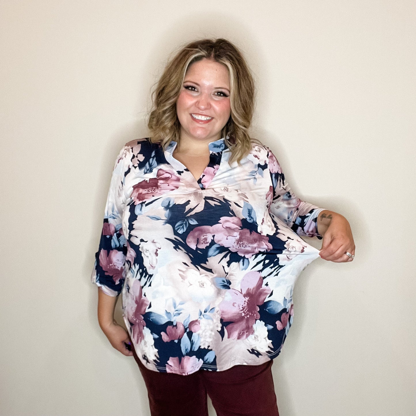"Timeframe" Floral Lizzy 3/4 Sleeve Split Neck