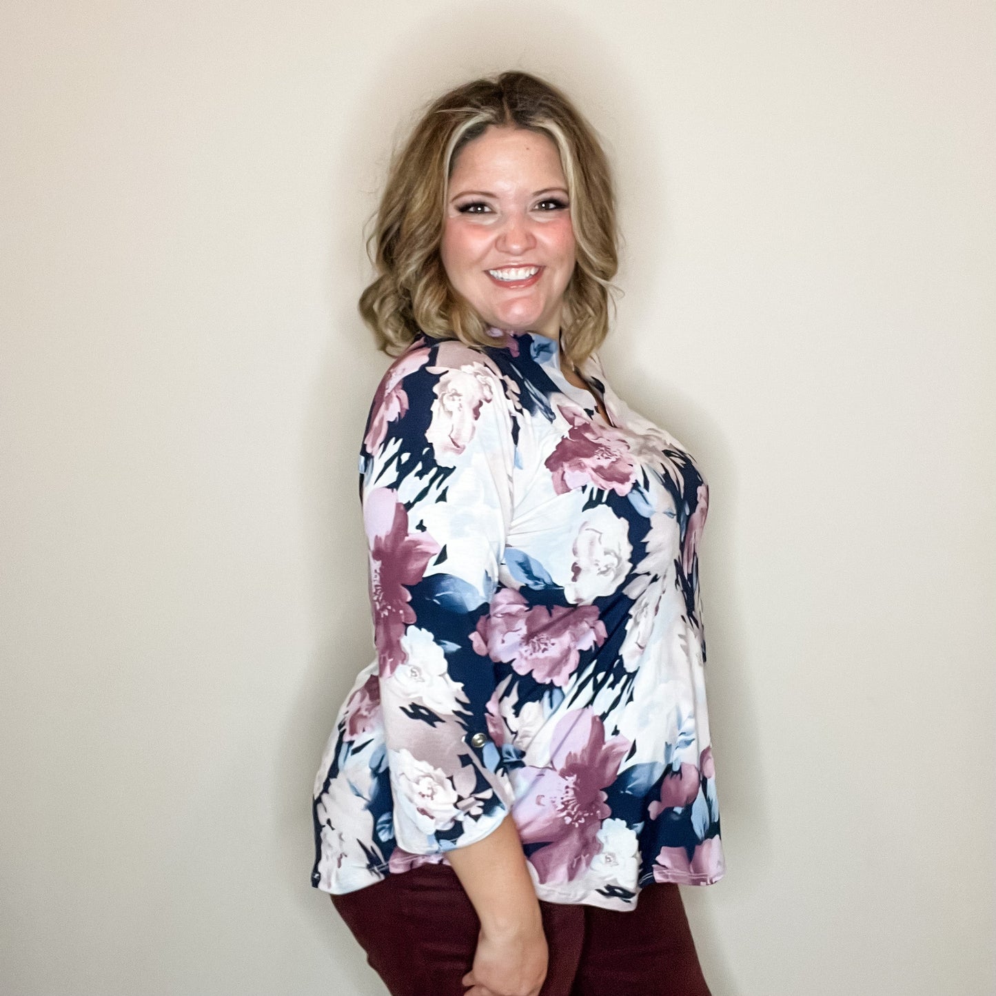 "Timeframe" Floral Lizzy 3/4 Sleeve Split Neck