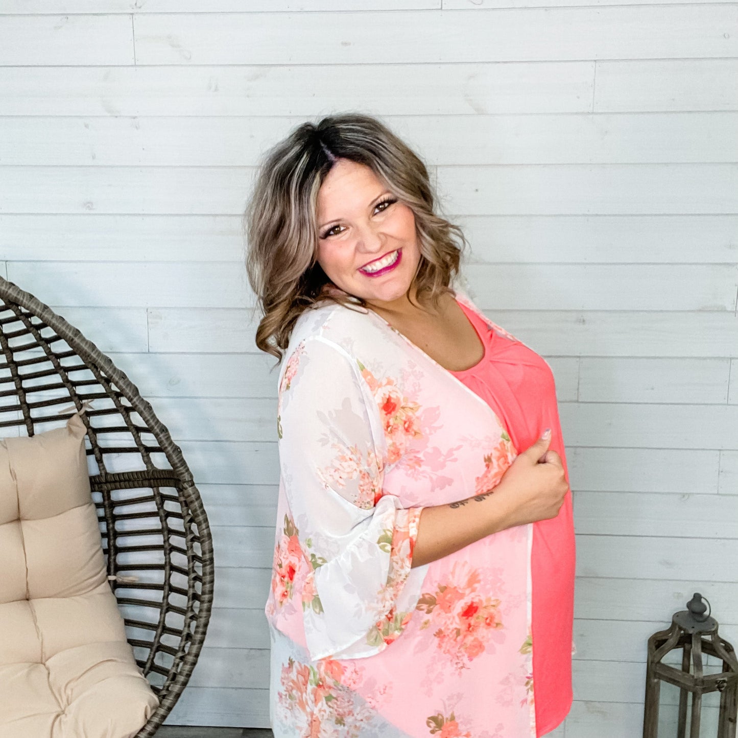 "Tranquility" Floral Ruffle Sleeve Kimono