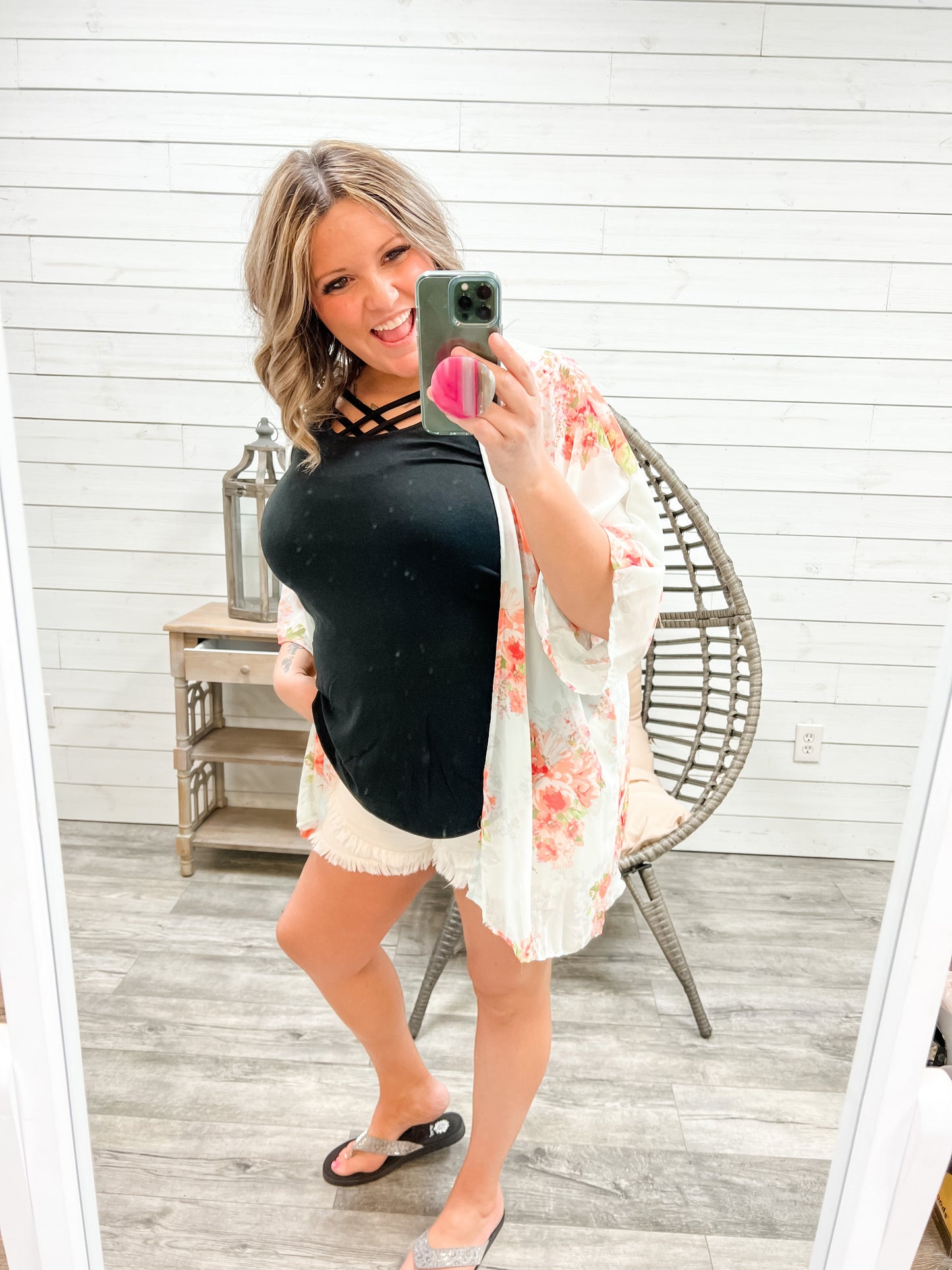 "Tranquility" Floral Short Sleeve Kimono
