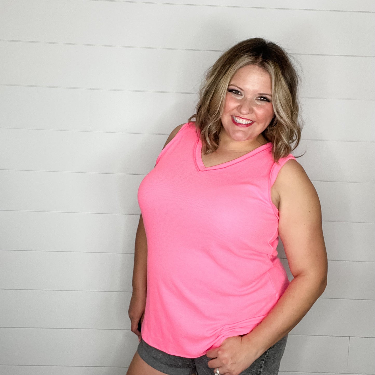 "Tristan" Waffle Texture V Neck Tank Tops (Neon Pink)