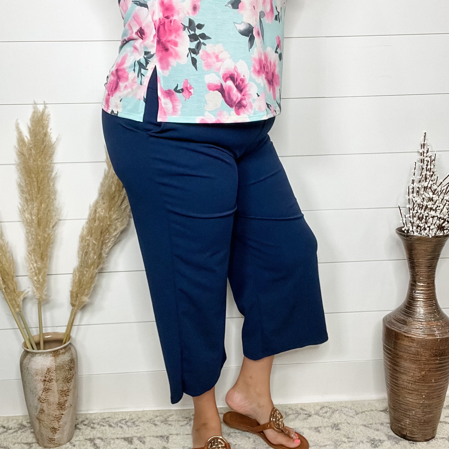 "Uptown" Crop Trouser with Pockets (Navy)
