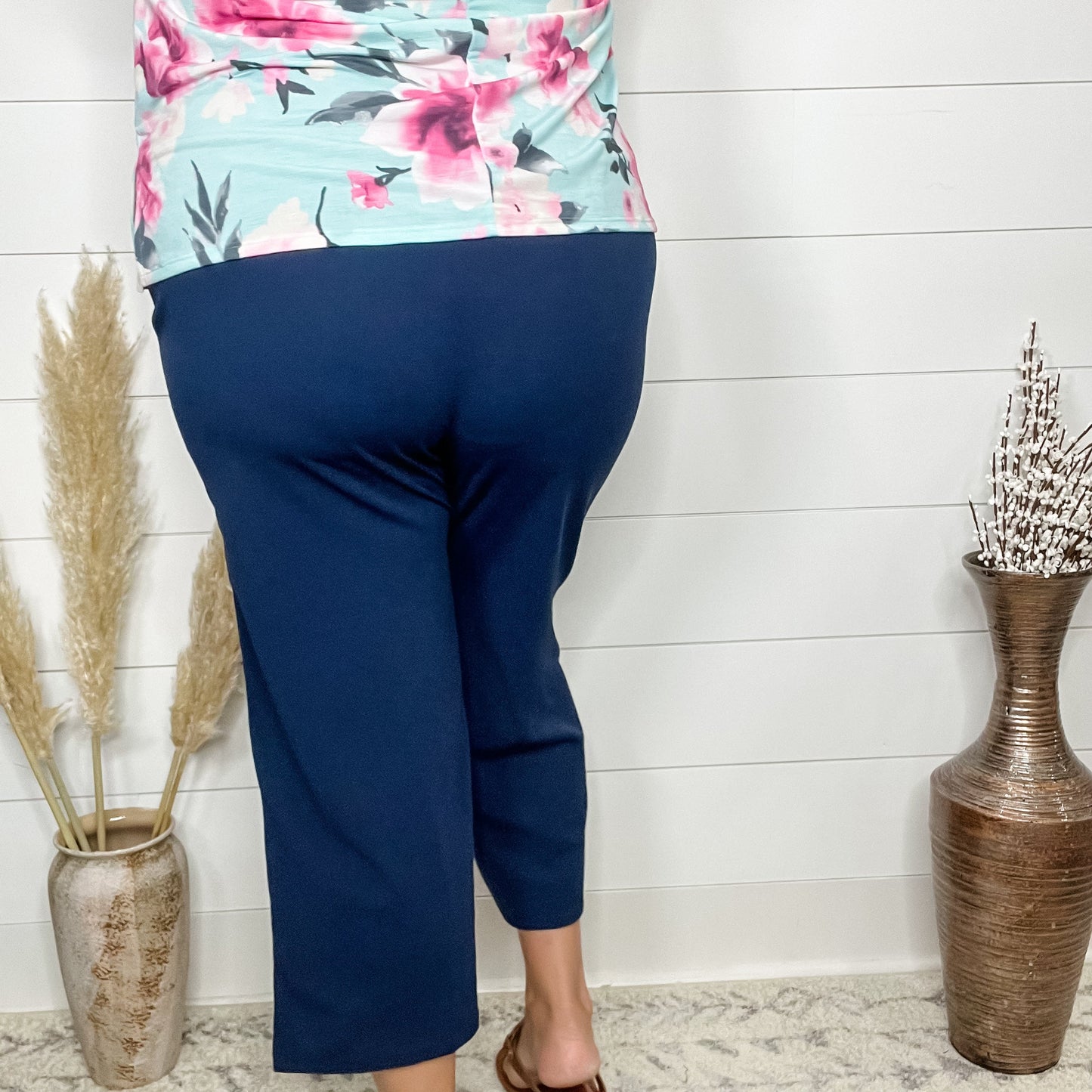 "Uptown" Crop Trouser with Pockets (Navy)