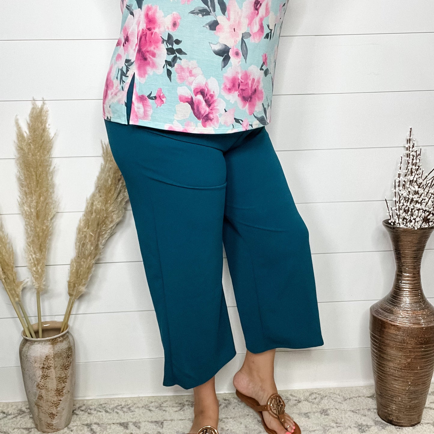"Uptown" Crop Trouser with Pockets (Teal)