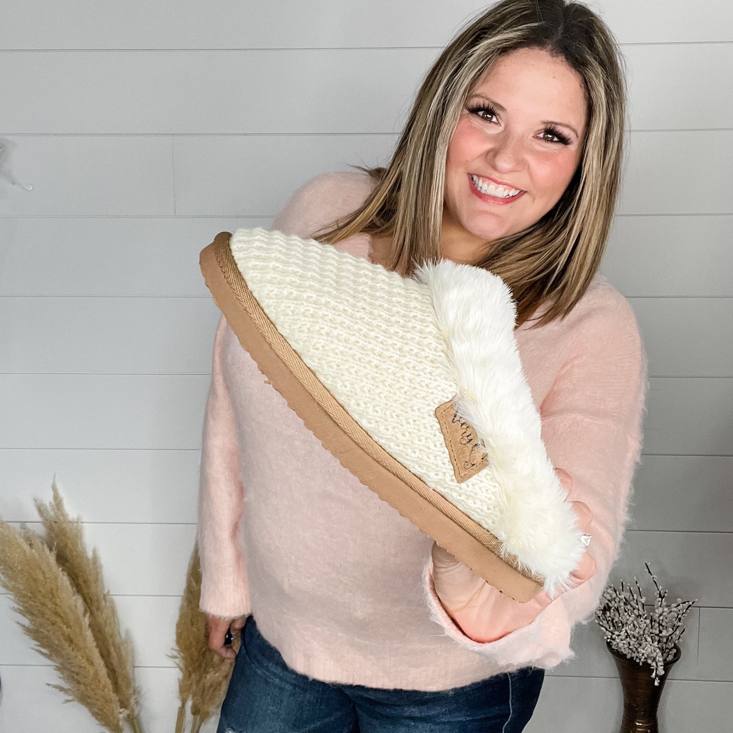 Very G "Sweater" Open Back Fur Lined Slipper Shoe (Cream)