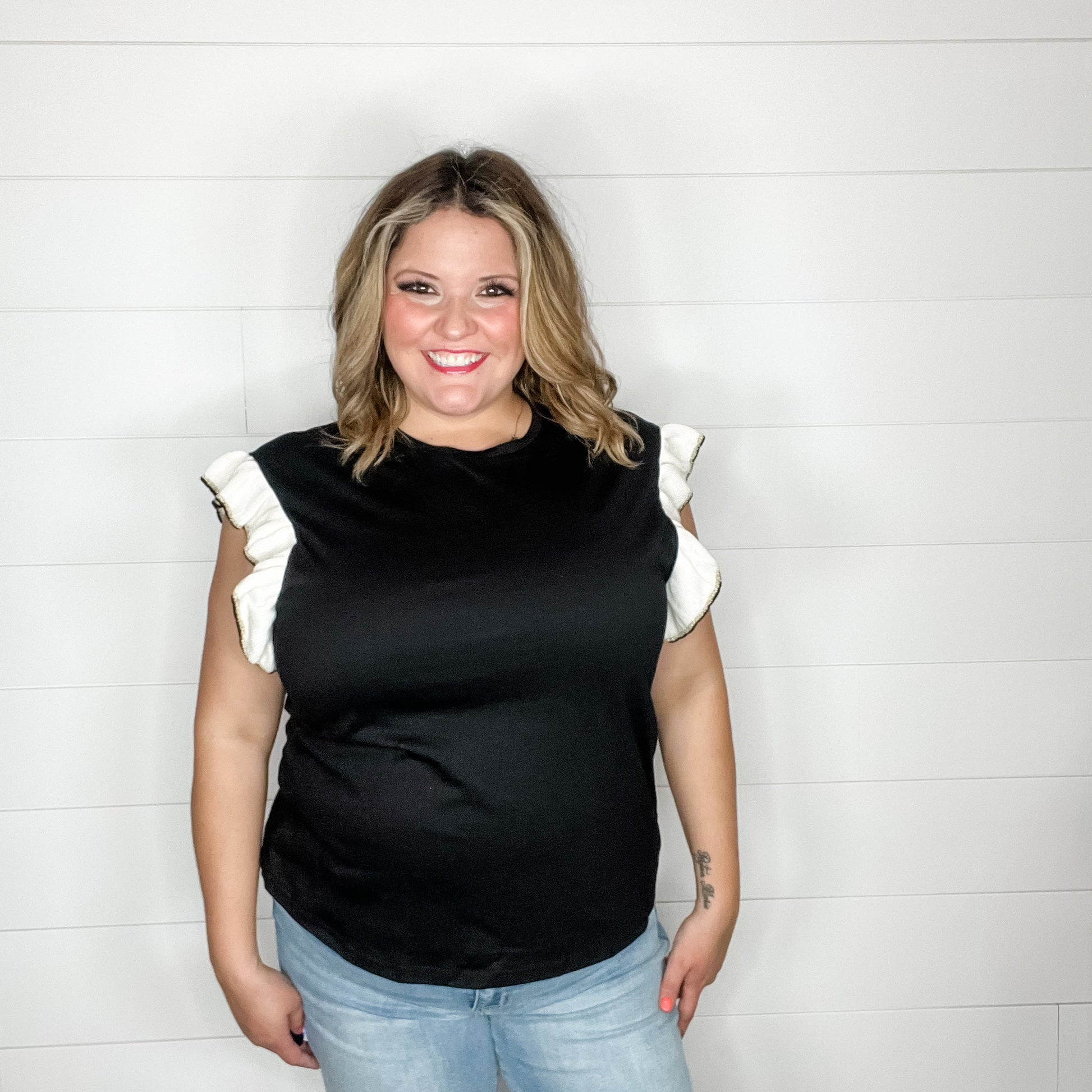 "Wonderment" Ruffle Sleeve Tee (Black)