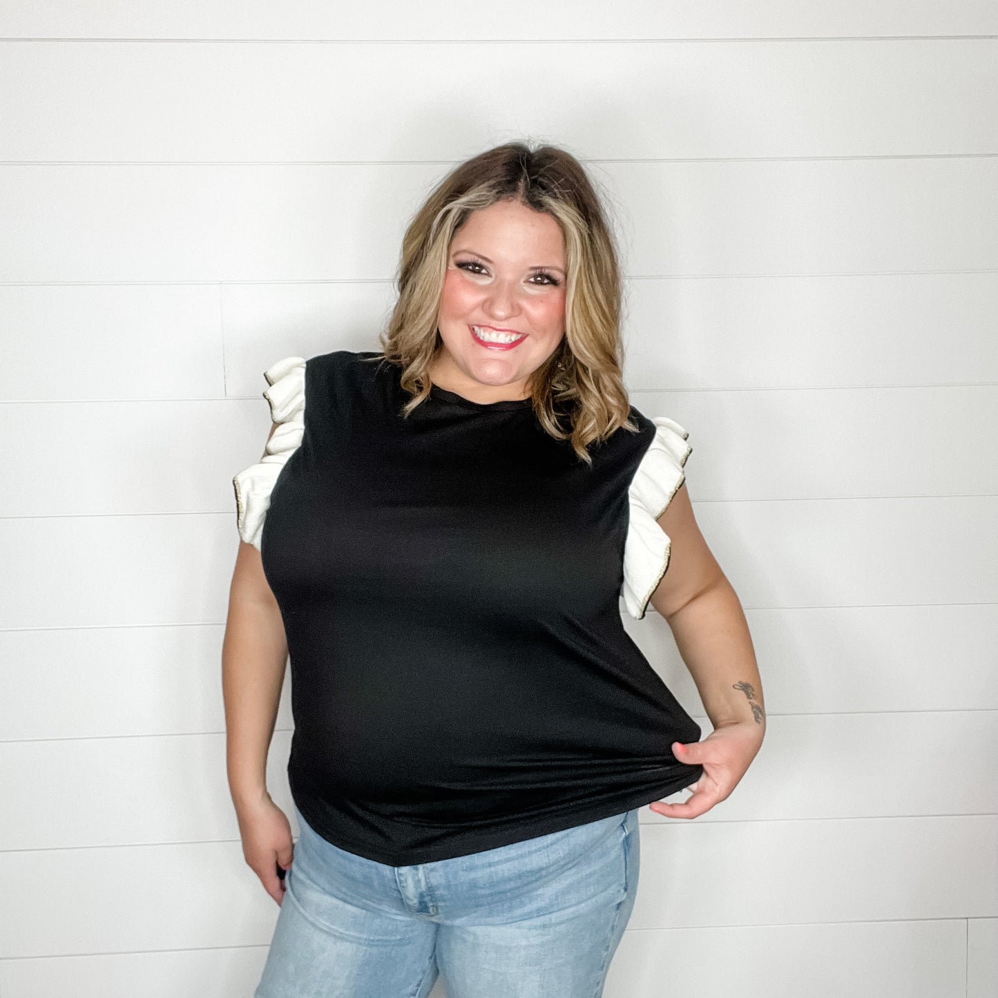 "Wonderment" Ruffle Sleeve Tee (Black)