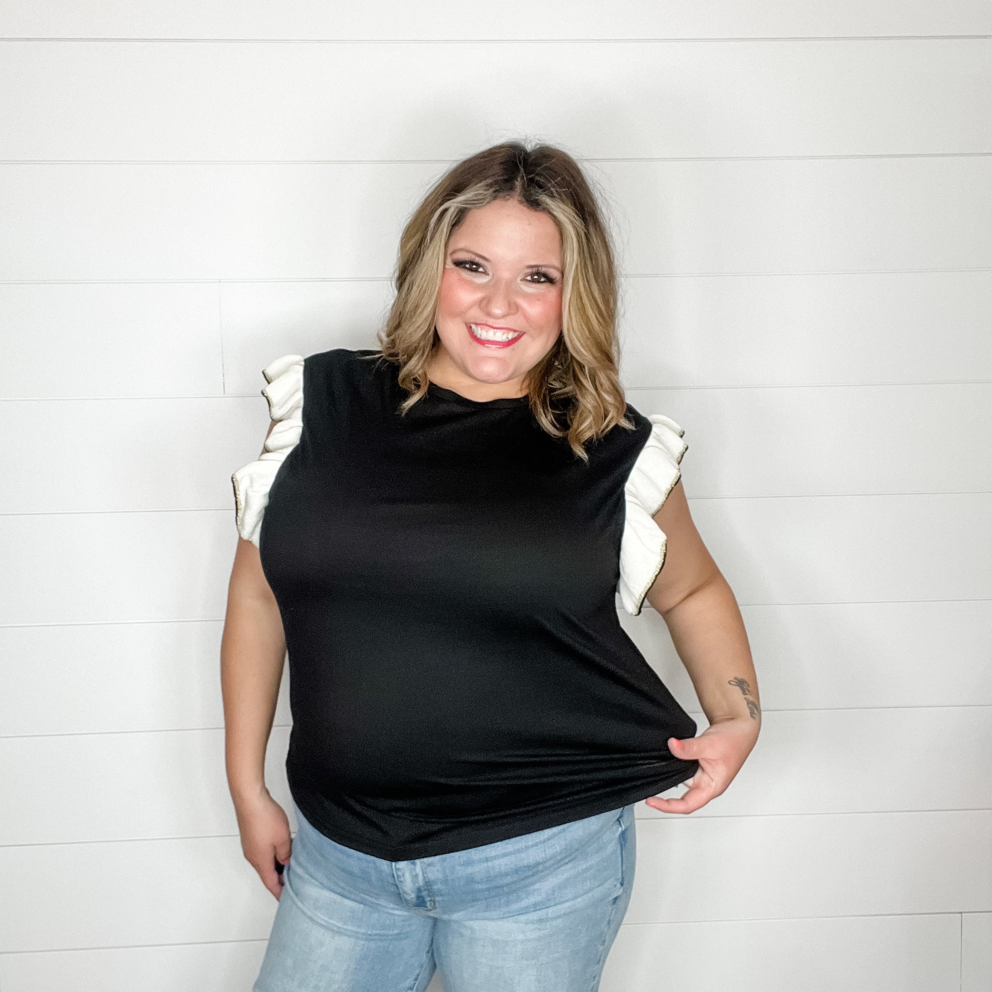 "Wonderment" Ruffle Sleeve Tee (Black)