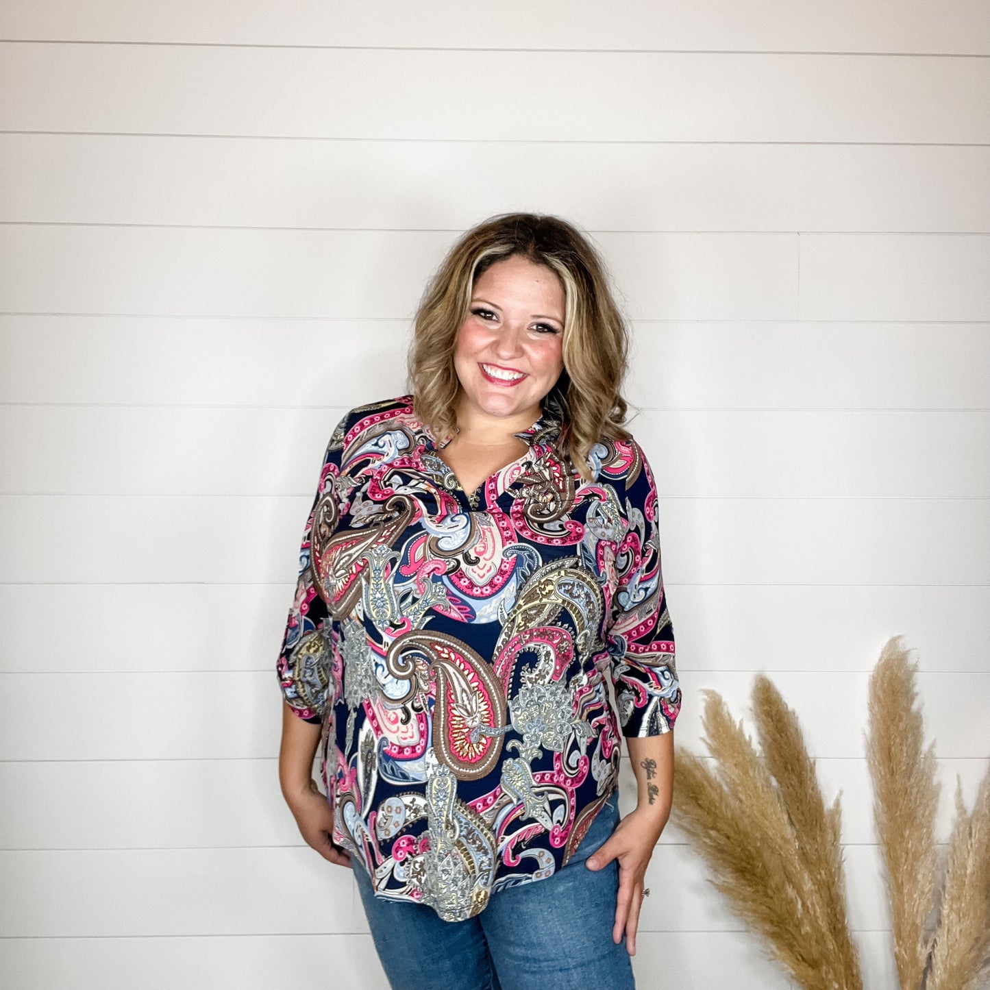 "Yarbrough" Lizzy 3/4 Sleeve Split Neck