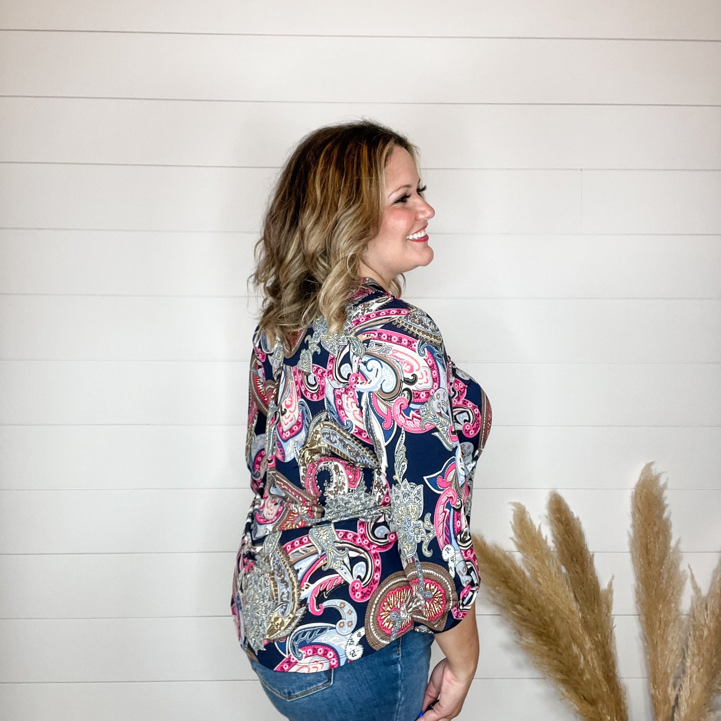 "Yarbrough" Lizzy 3/4 Sleeve Split Neck