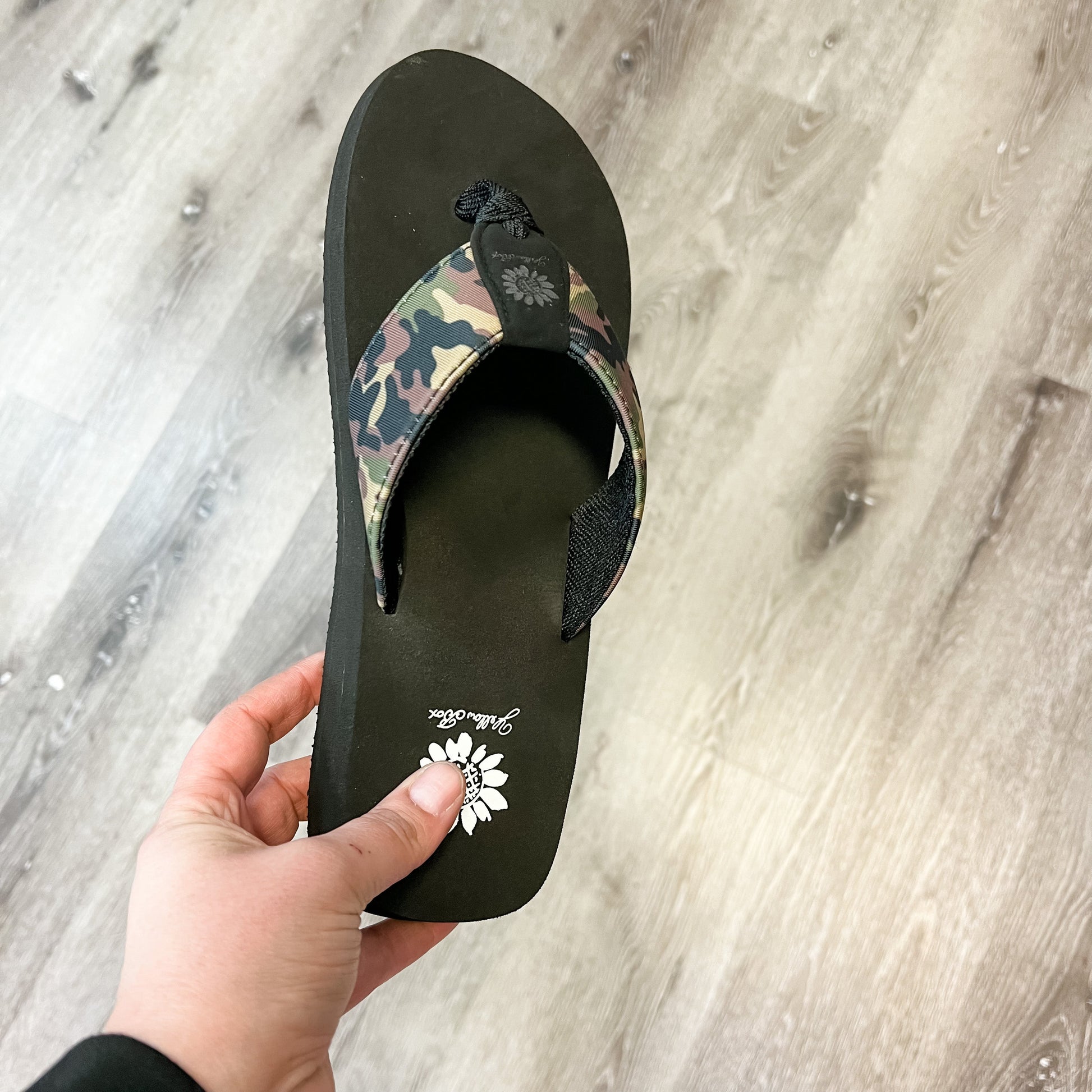 Yellowbox "Filomena" Flip Flop (Camo)