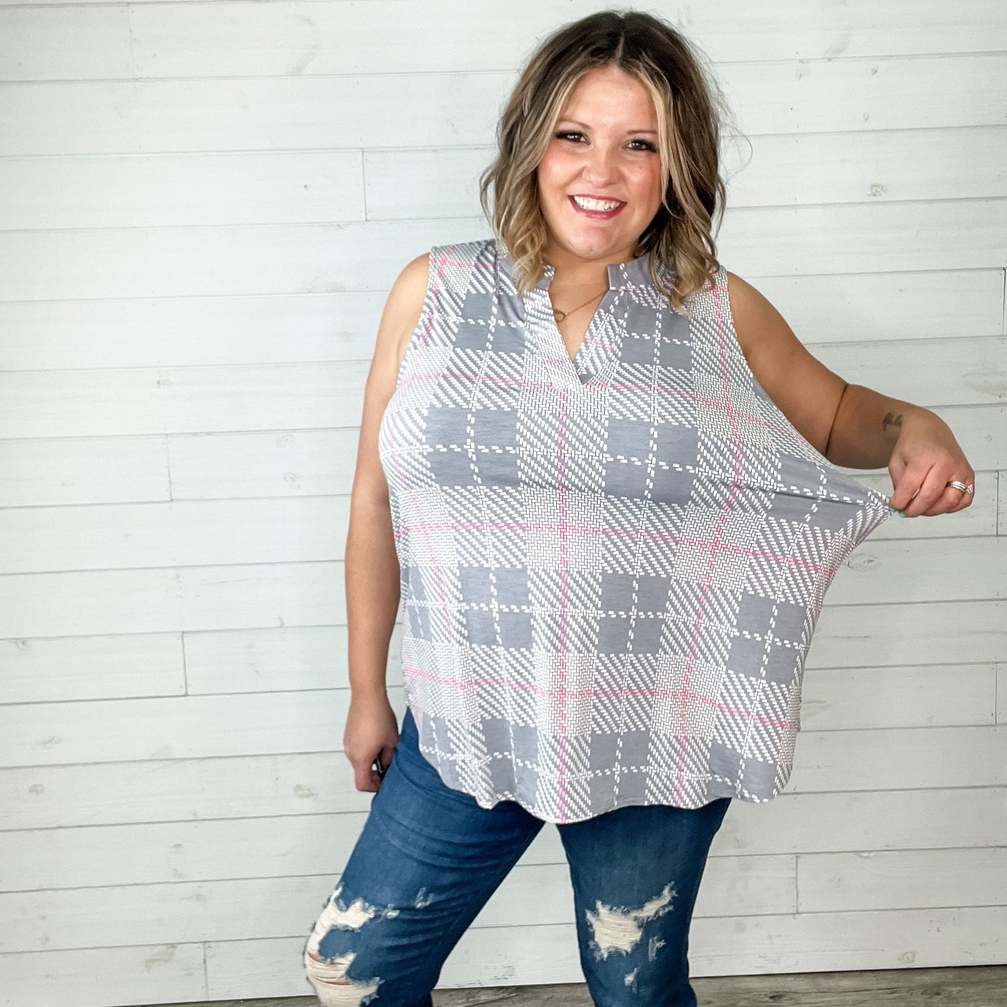 "Zach" Sleeveless Split Neck