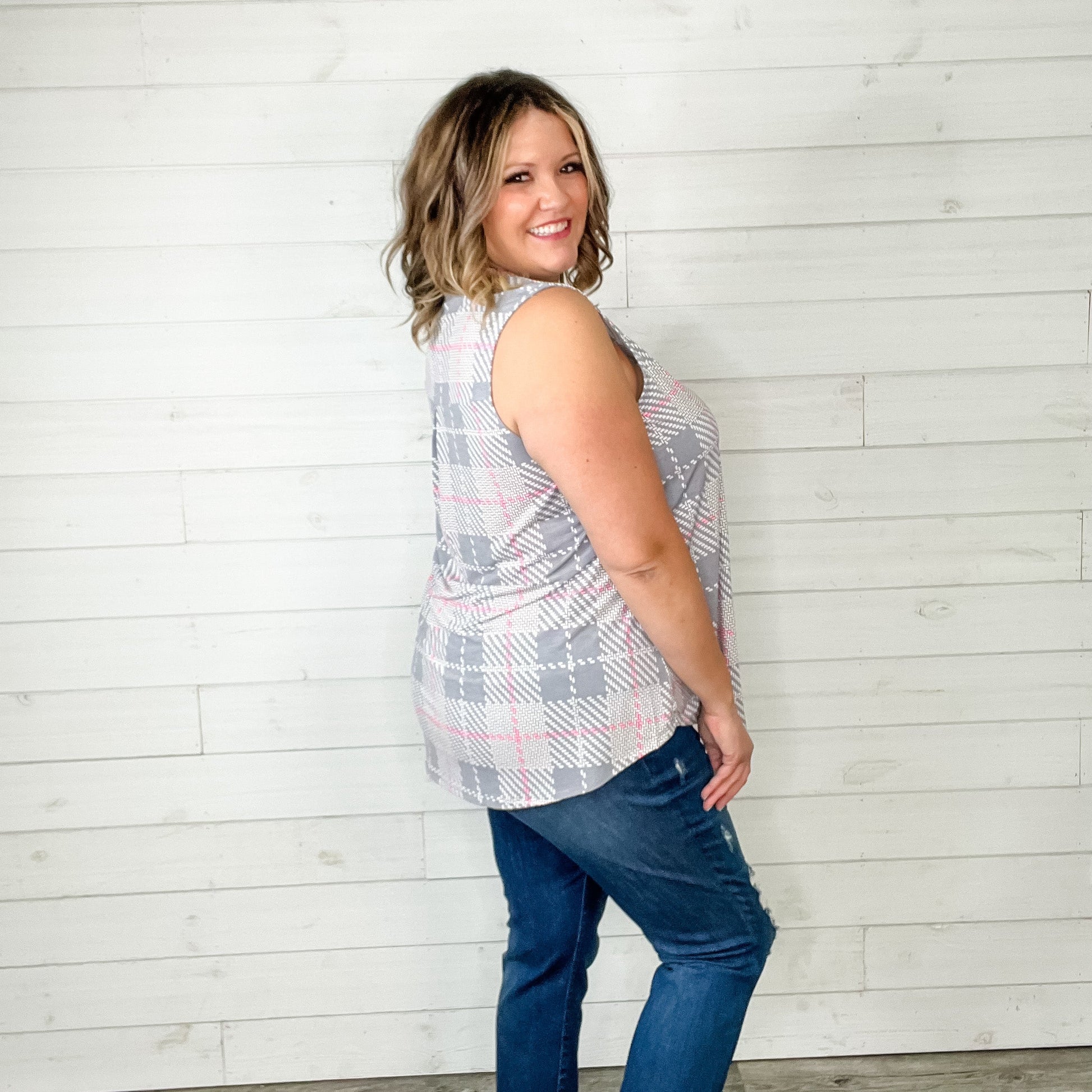 "Zach" Sleeveless Split Neck