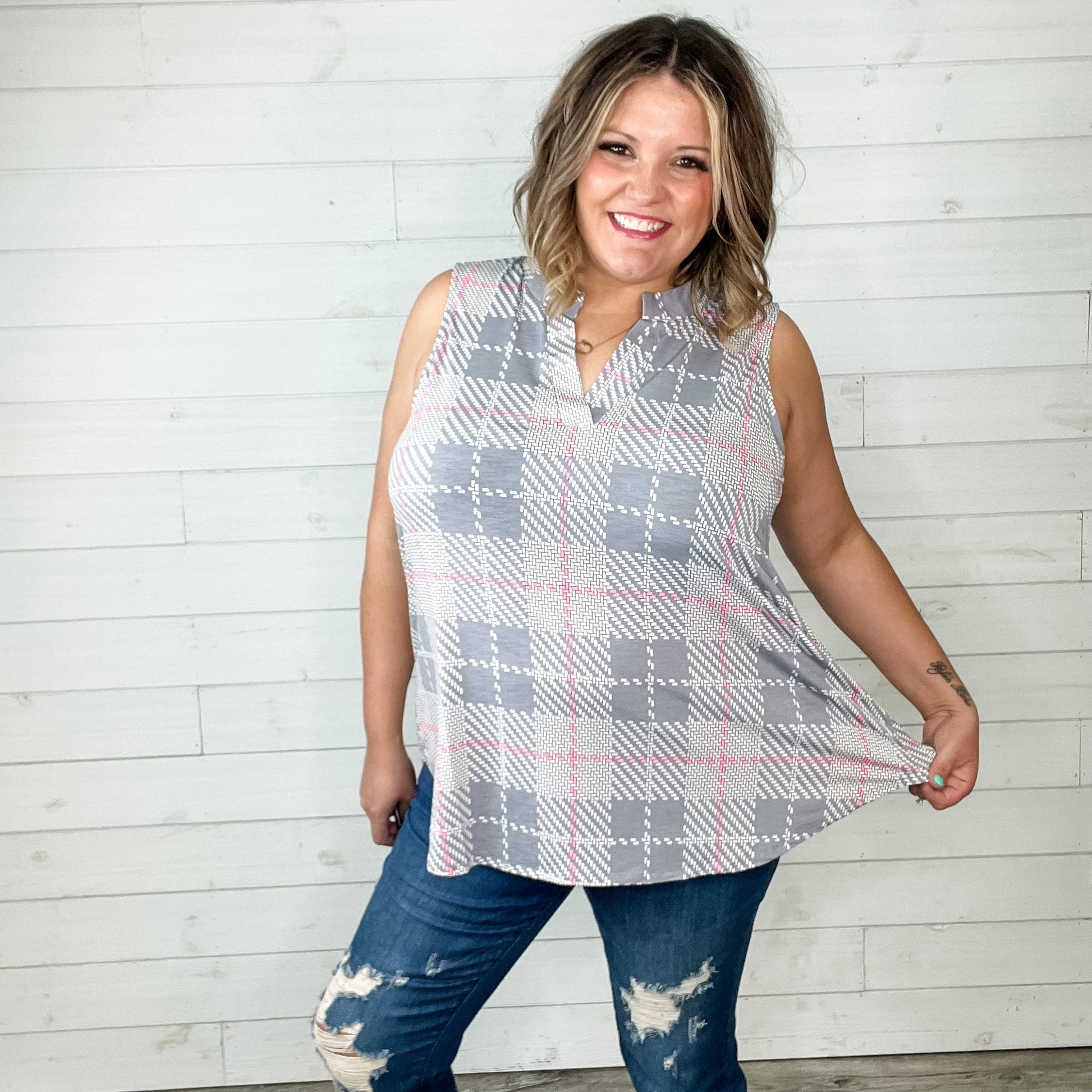 "Zach" Sleeveless Split Neck