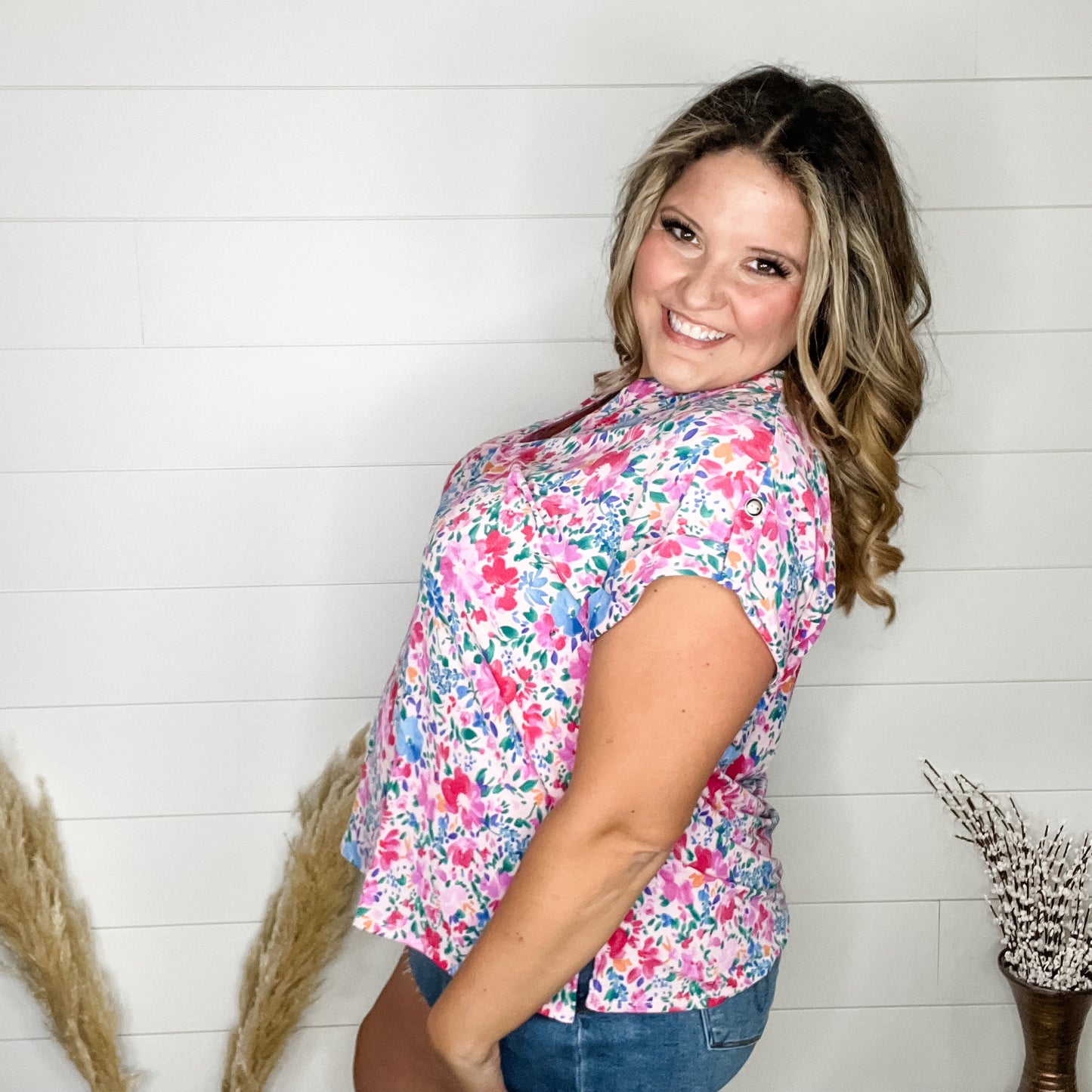 "Zucchini" Split Neck Cuffed Short Sleeve