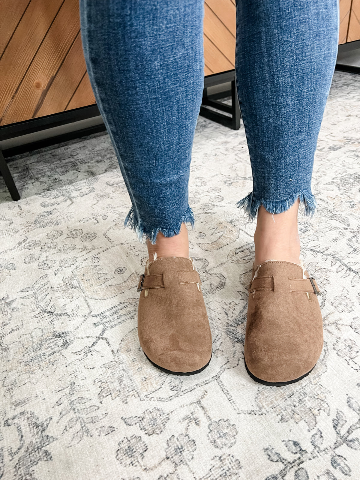 "Bria" Faux Suede Sherpa Lined Mule (Taupe)