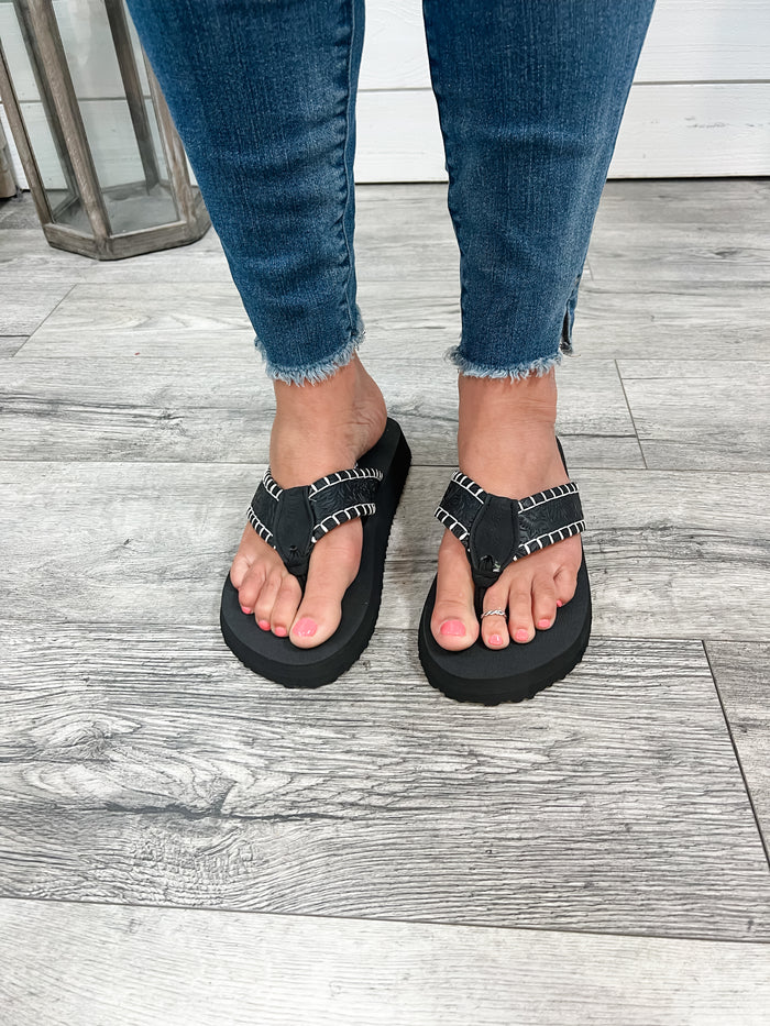 Gypsy Jazz "Pamela" Flip Flops (Black)