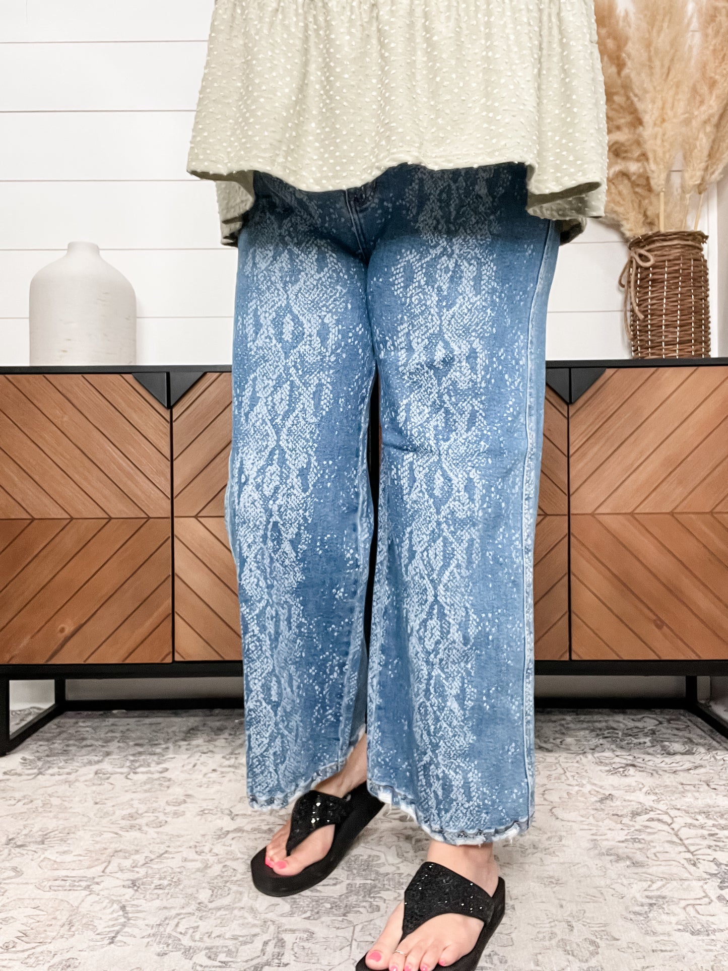 Judy Blue "Sneaky Snake" Print Ankle Wide Leg Jean