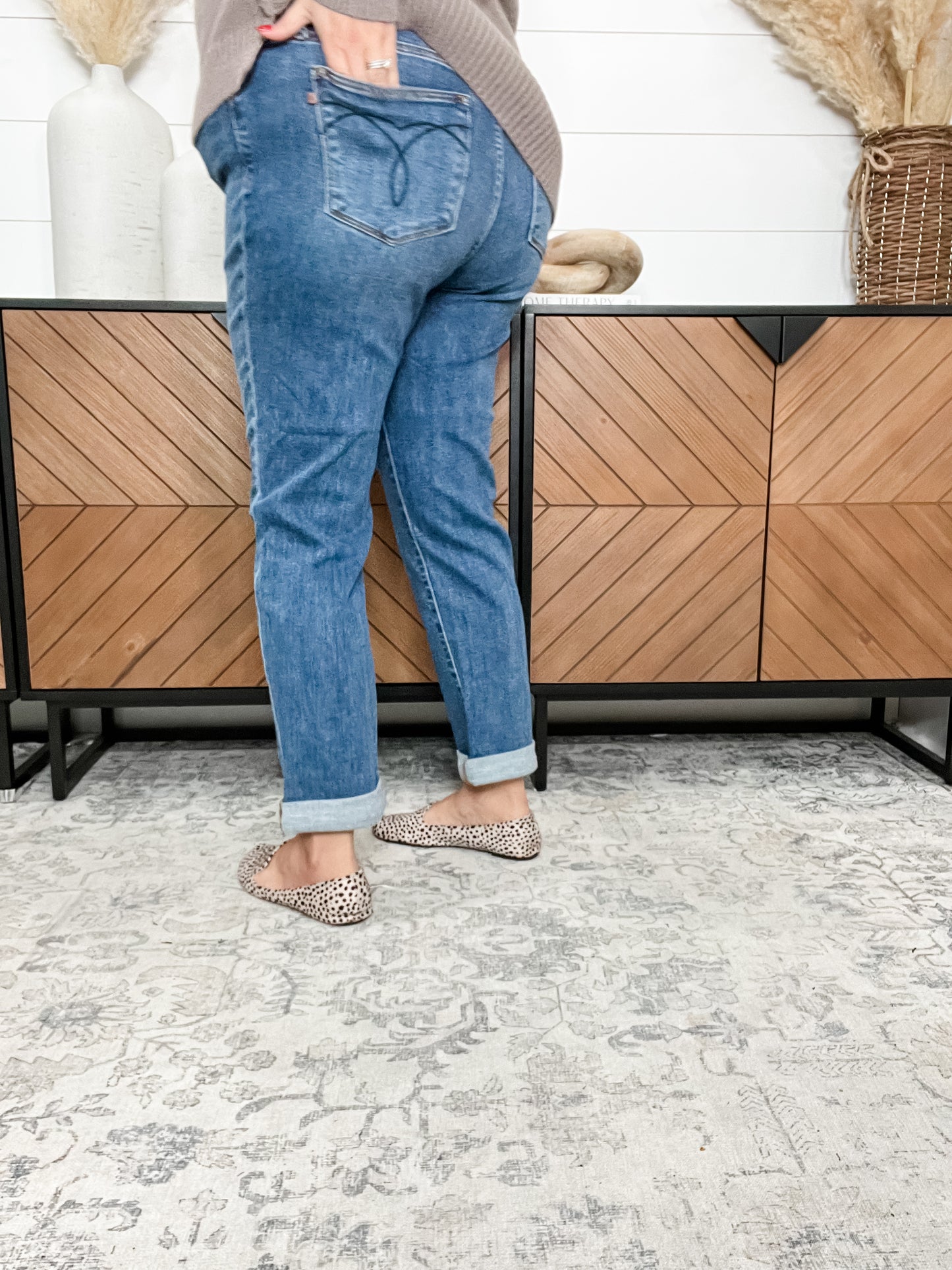 Judy Blue "Shiloh" Cuffed Boyfriend Jeans