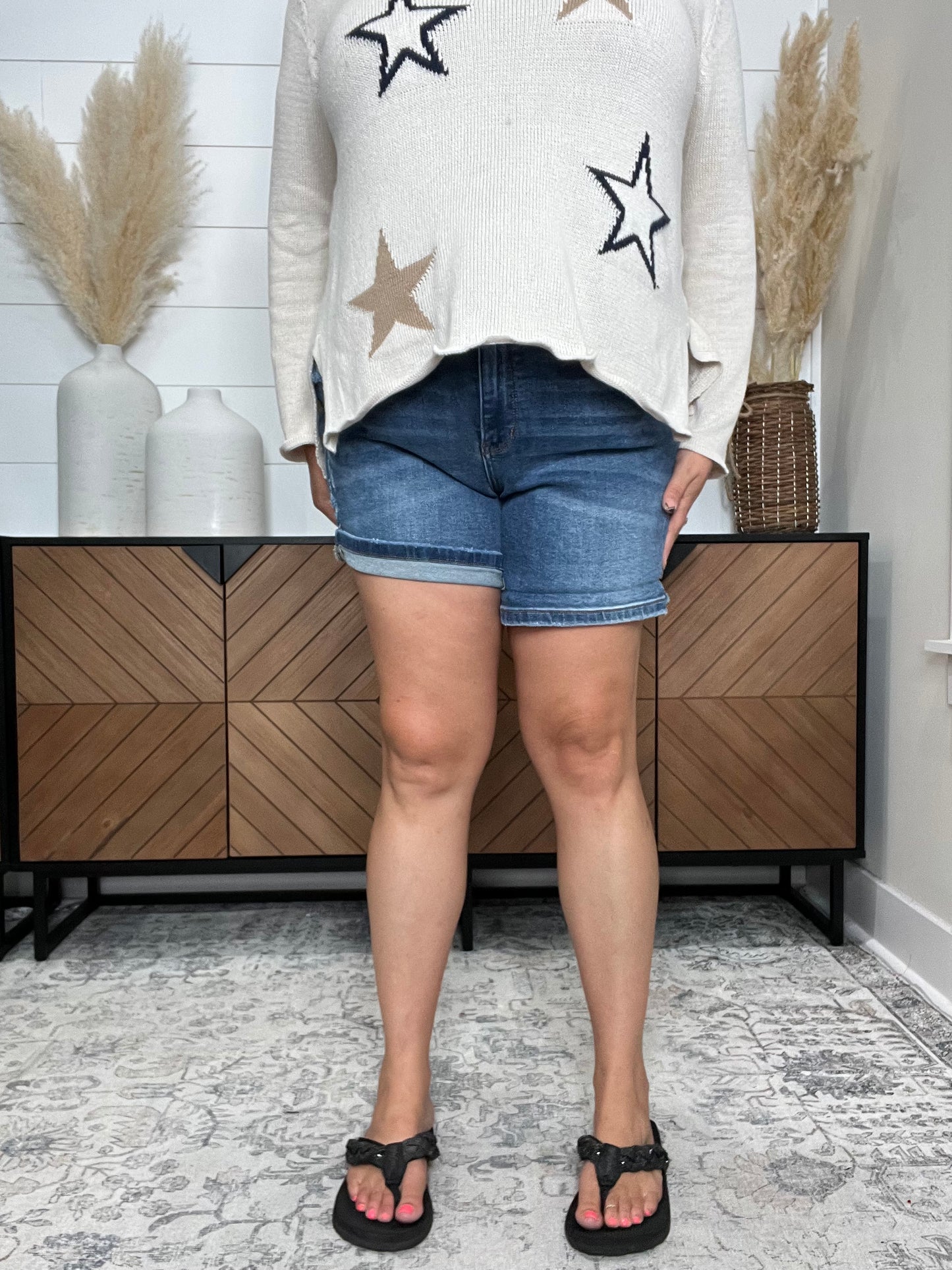Judy Blue "She's Here" Shorts