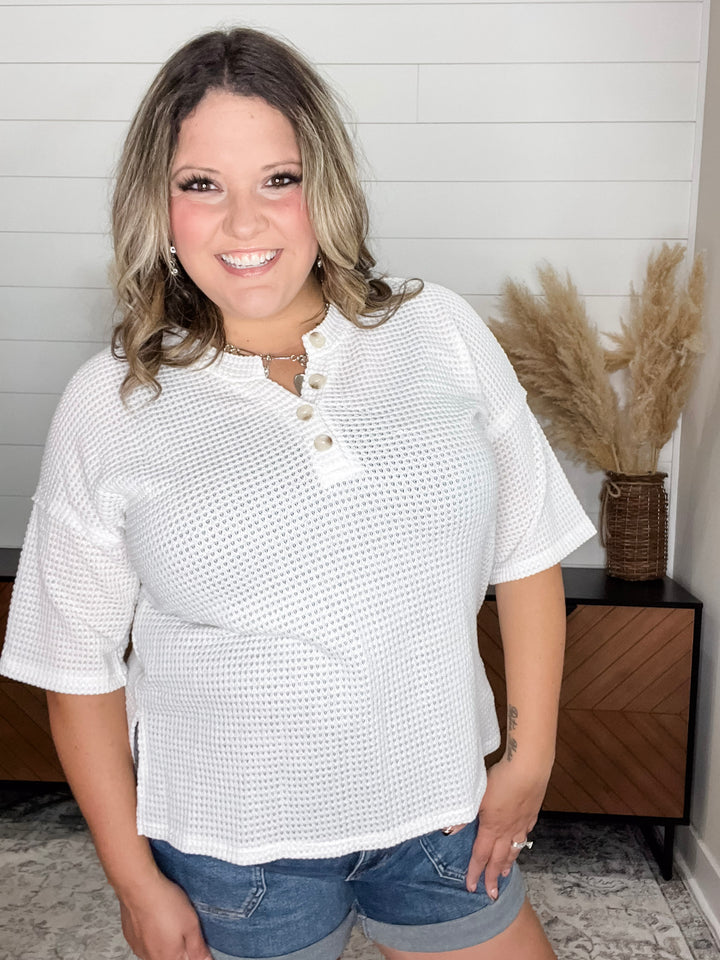 "Honey Bee" Short Sleeve Faux Button Detail Waffle Texture Tops (Ivory)