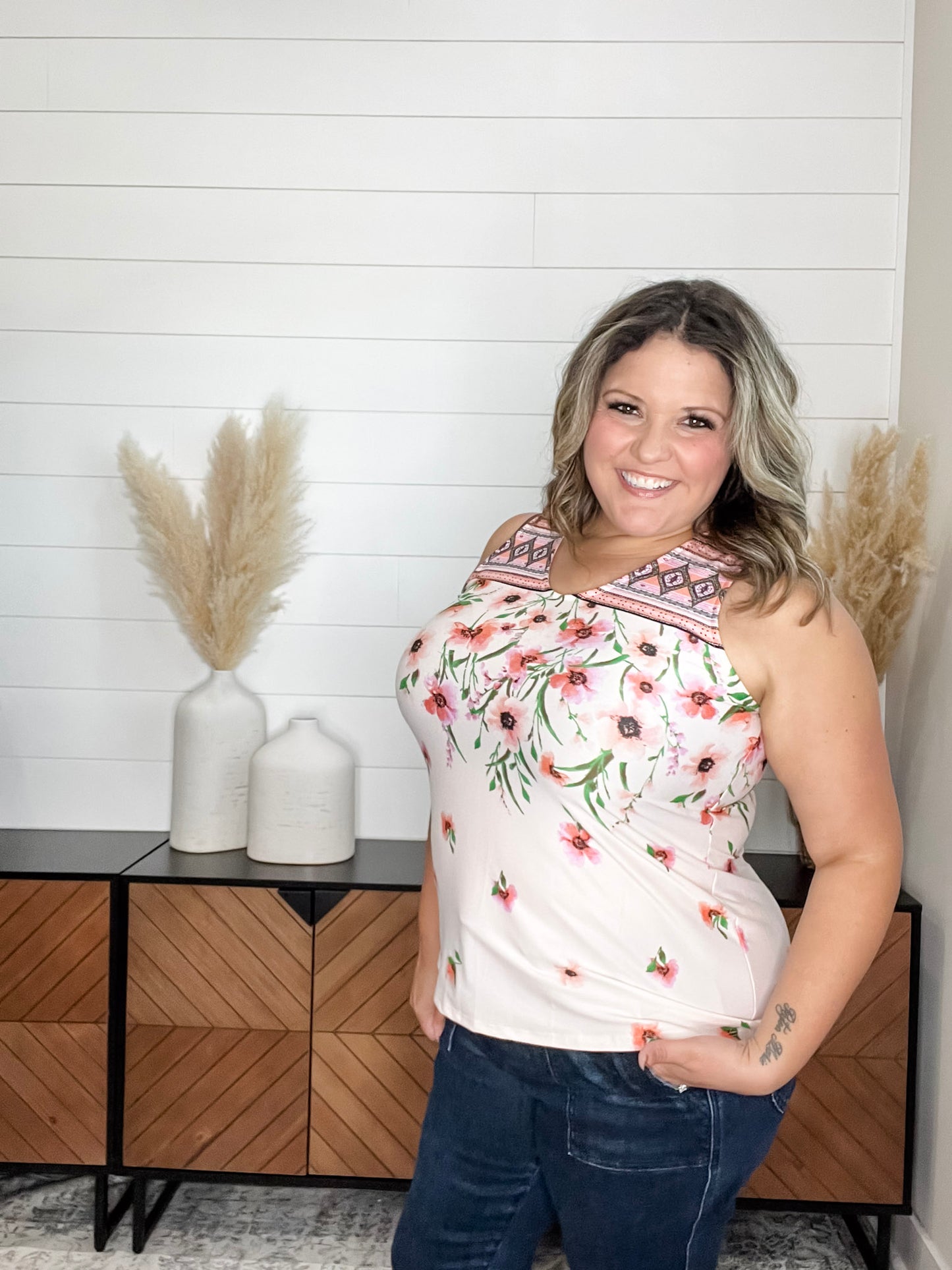 "James" Floral U Neck Tank (Blush & Peach)