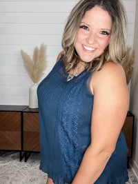 "Alaska" Lace Detail Tank